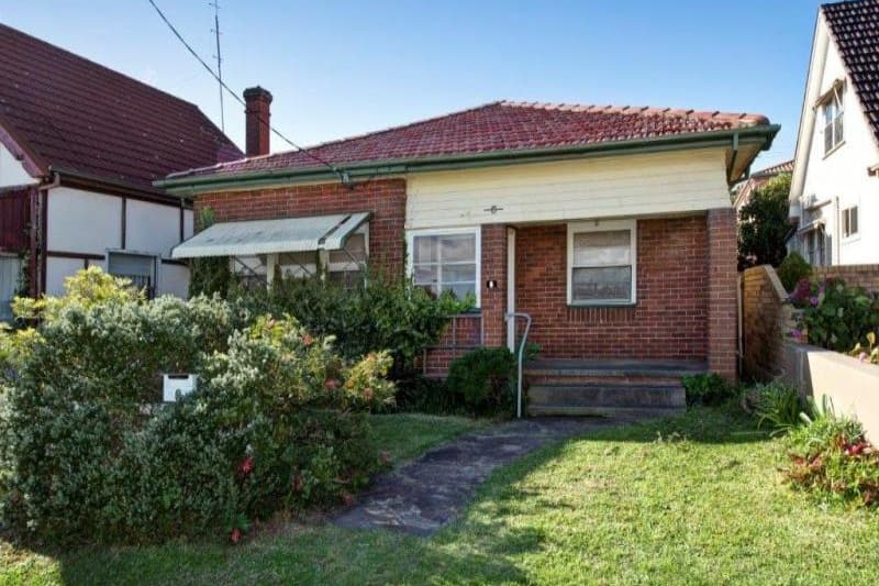 6 Hunter Street STOCKTON NSW