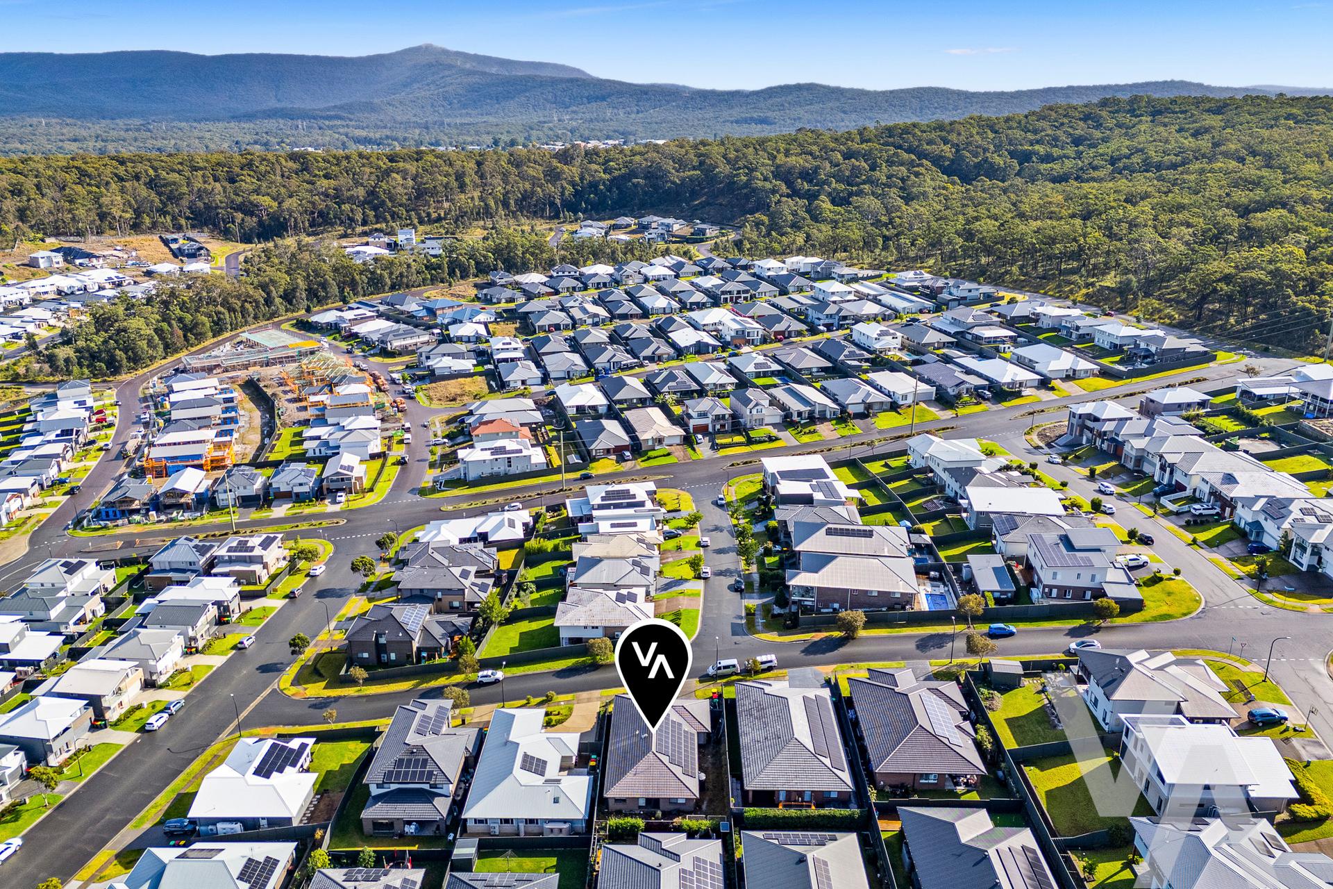 8 Estelville Circuit Cameron Park NSW