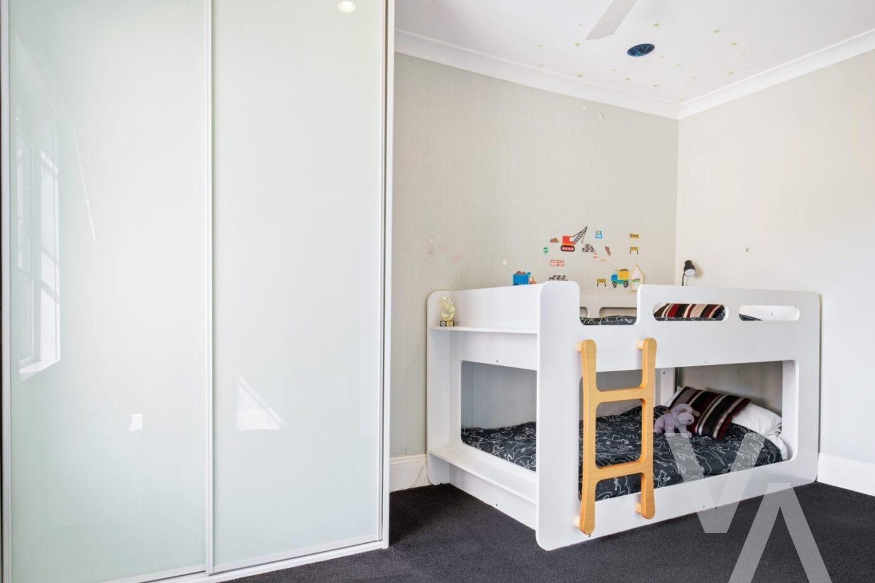 17 Council Street Cooks Hill NSW