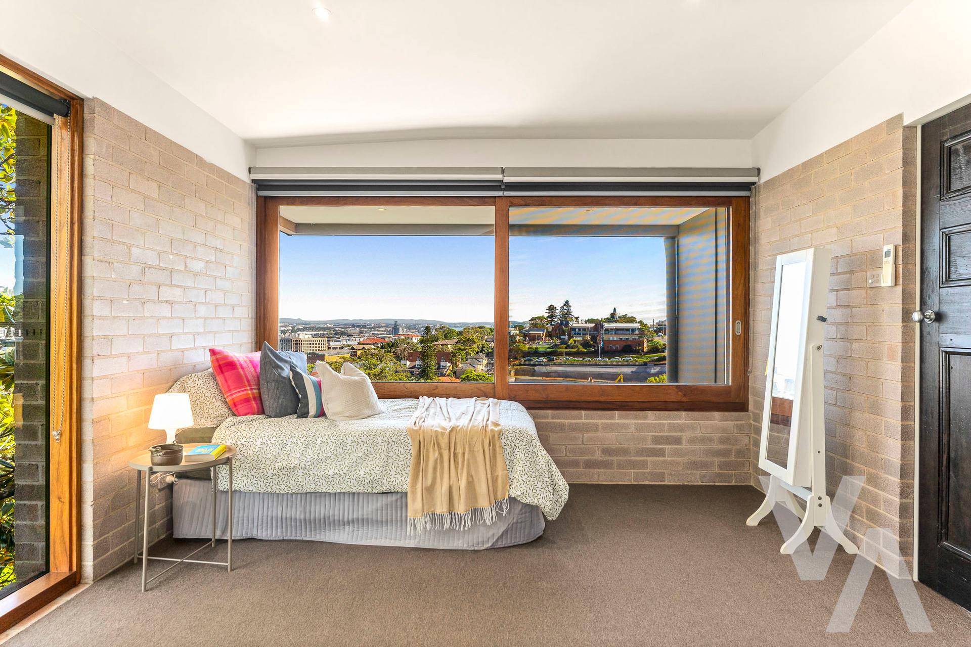 20 Hillview Crescent The Hill NSW