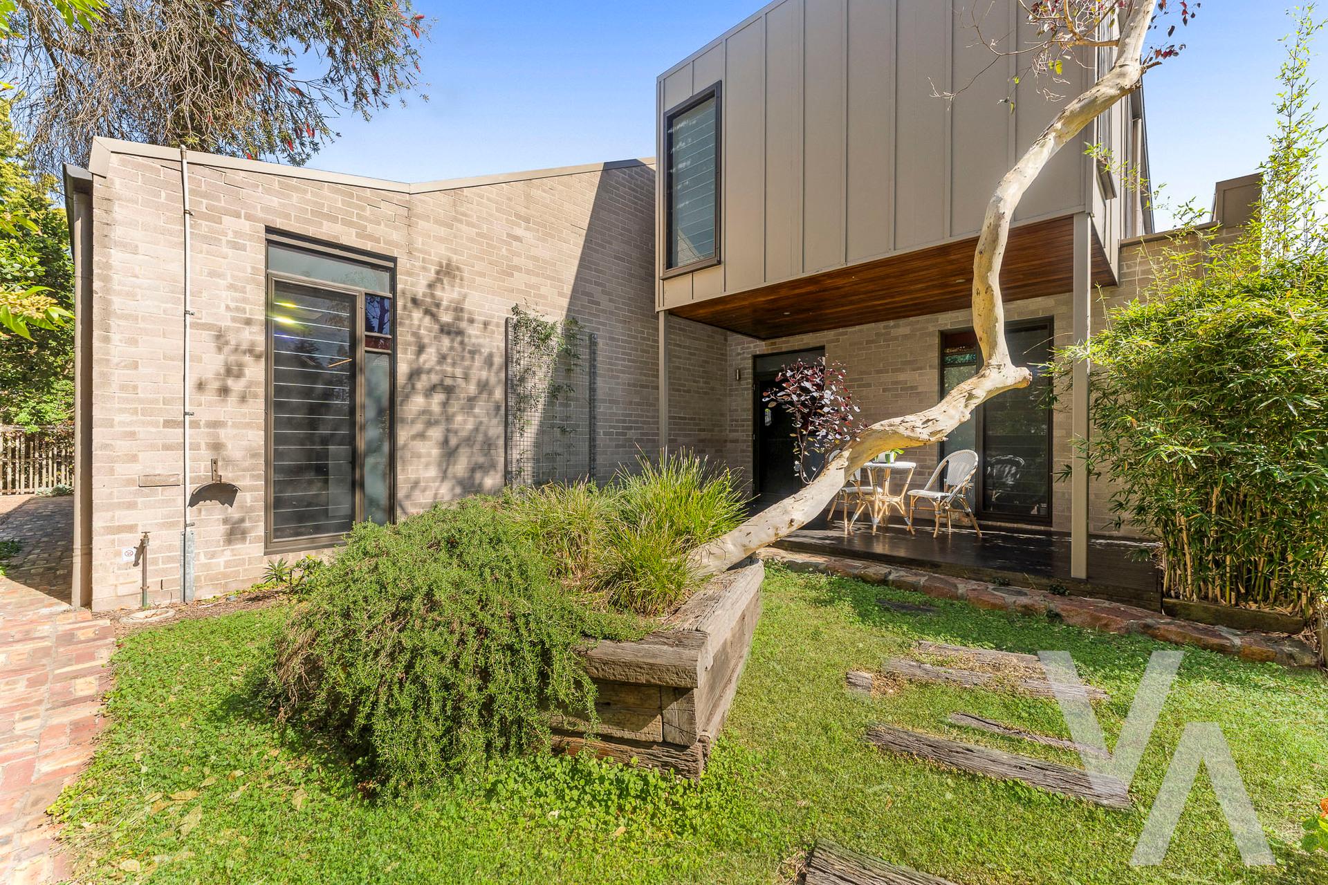 20 Hillview Crescent The Hill NSW