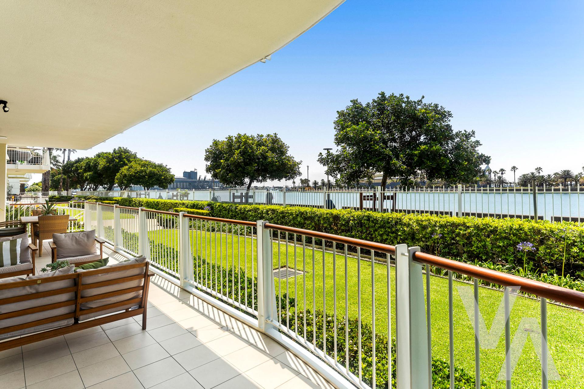 1/304 Wharf Road Newcastle NSW