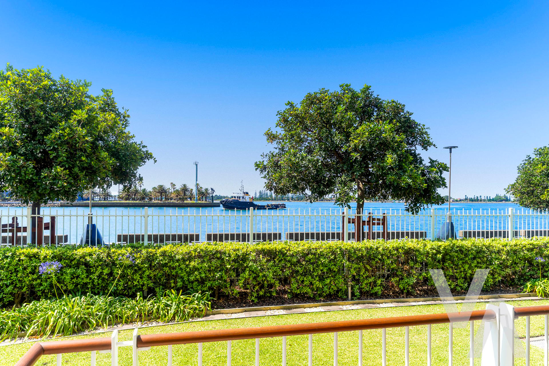1/304 Wharf Road Newcastle NSW