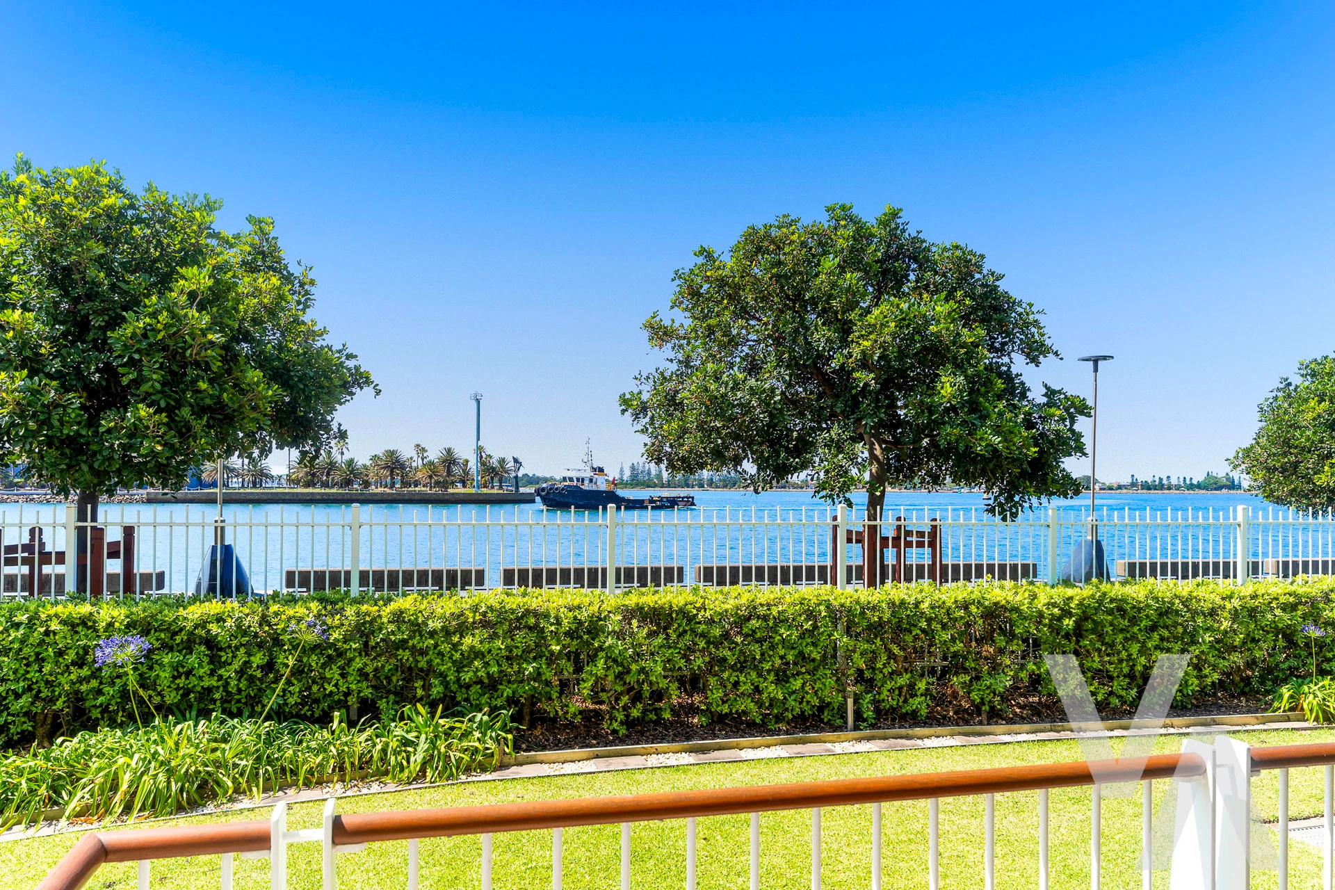 1/304 Wharf Road Newcastle NSW