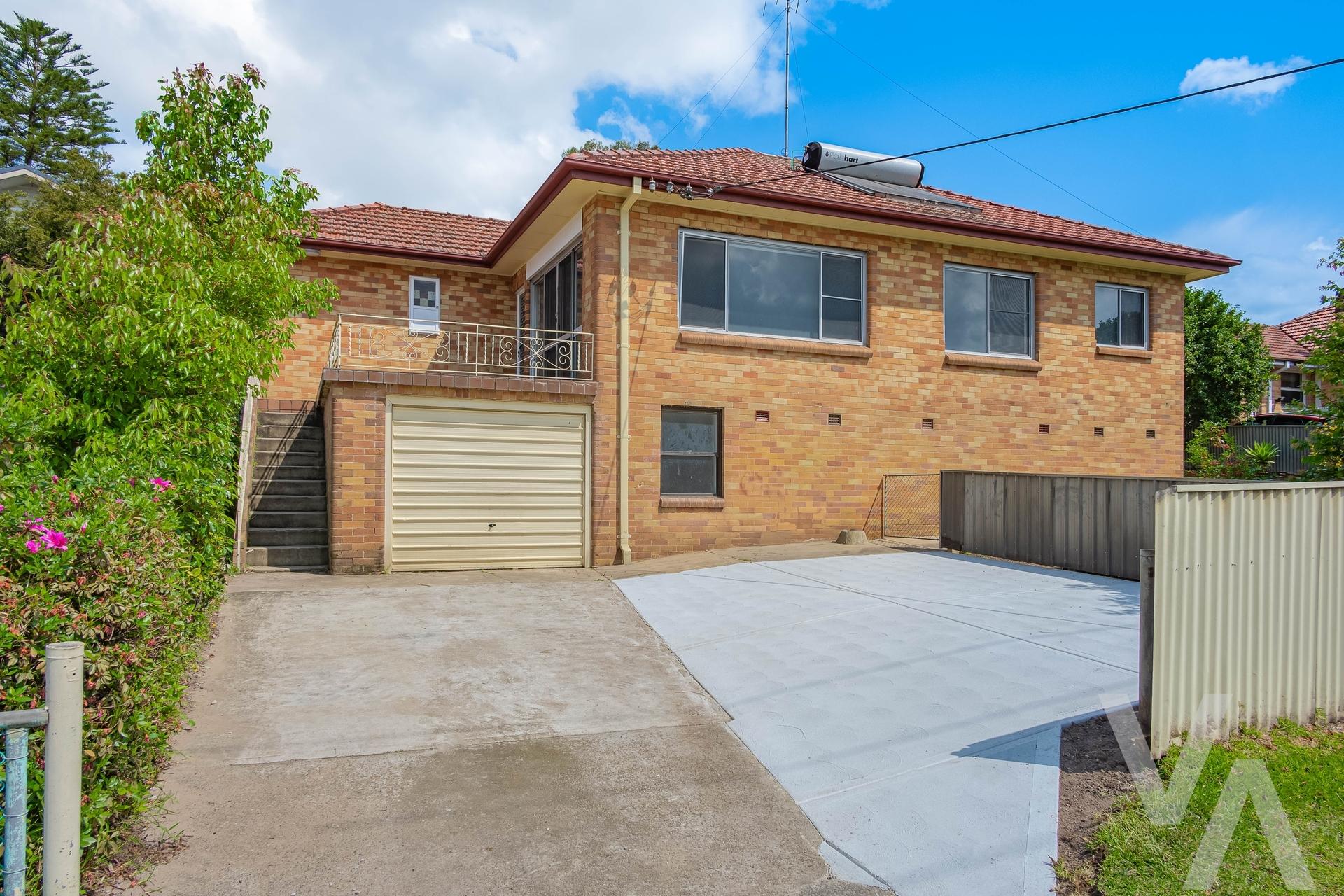 4 Munibung Road Cardiff NSW