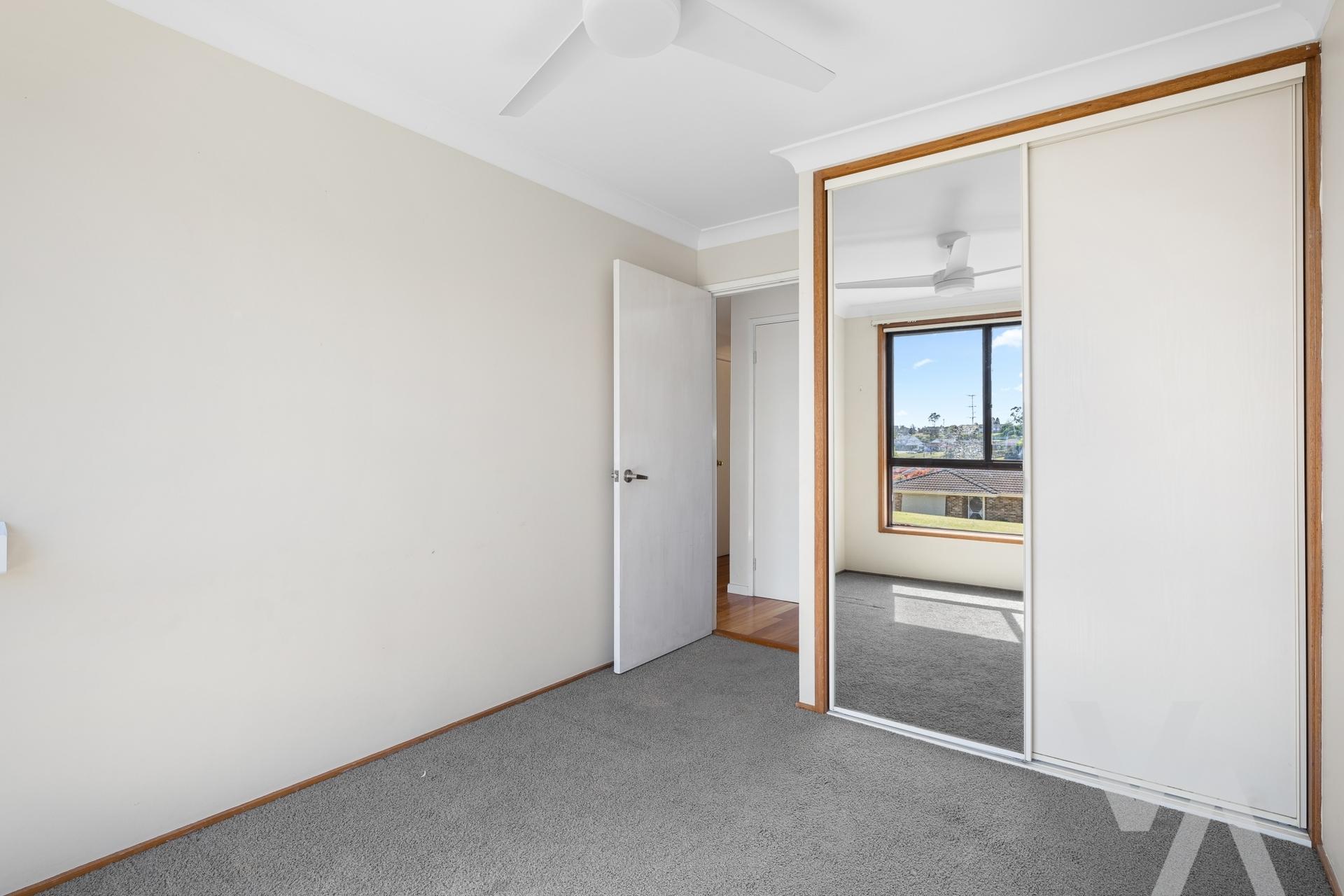 24 Haddington Drive Cardiff South NSW