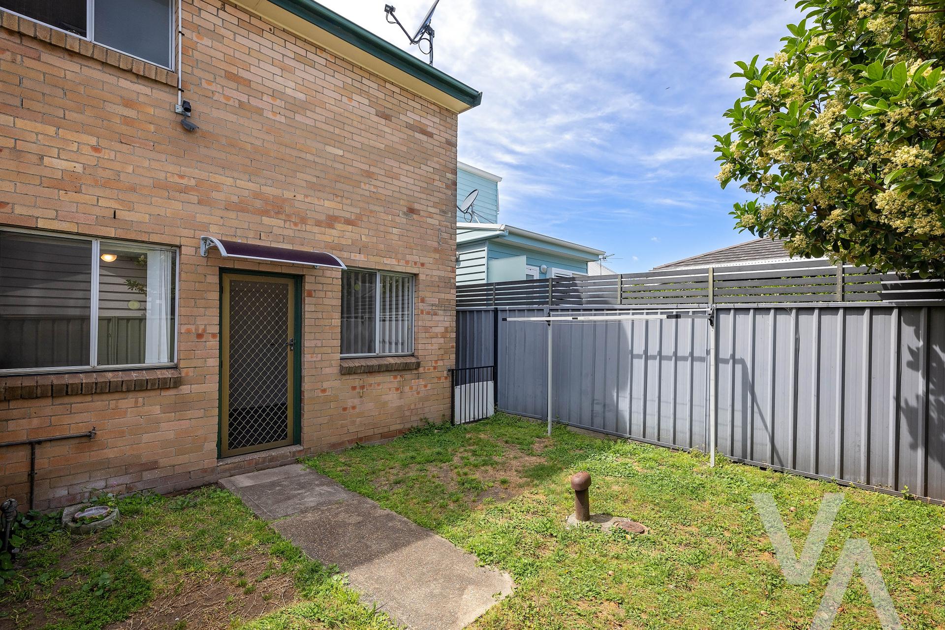 2/97 Bourke Street Carrington NSW