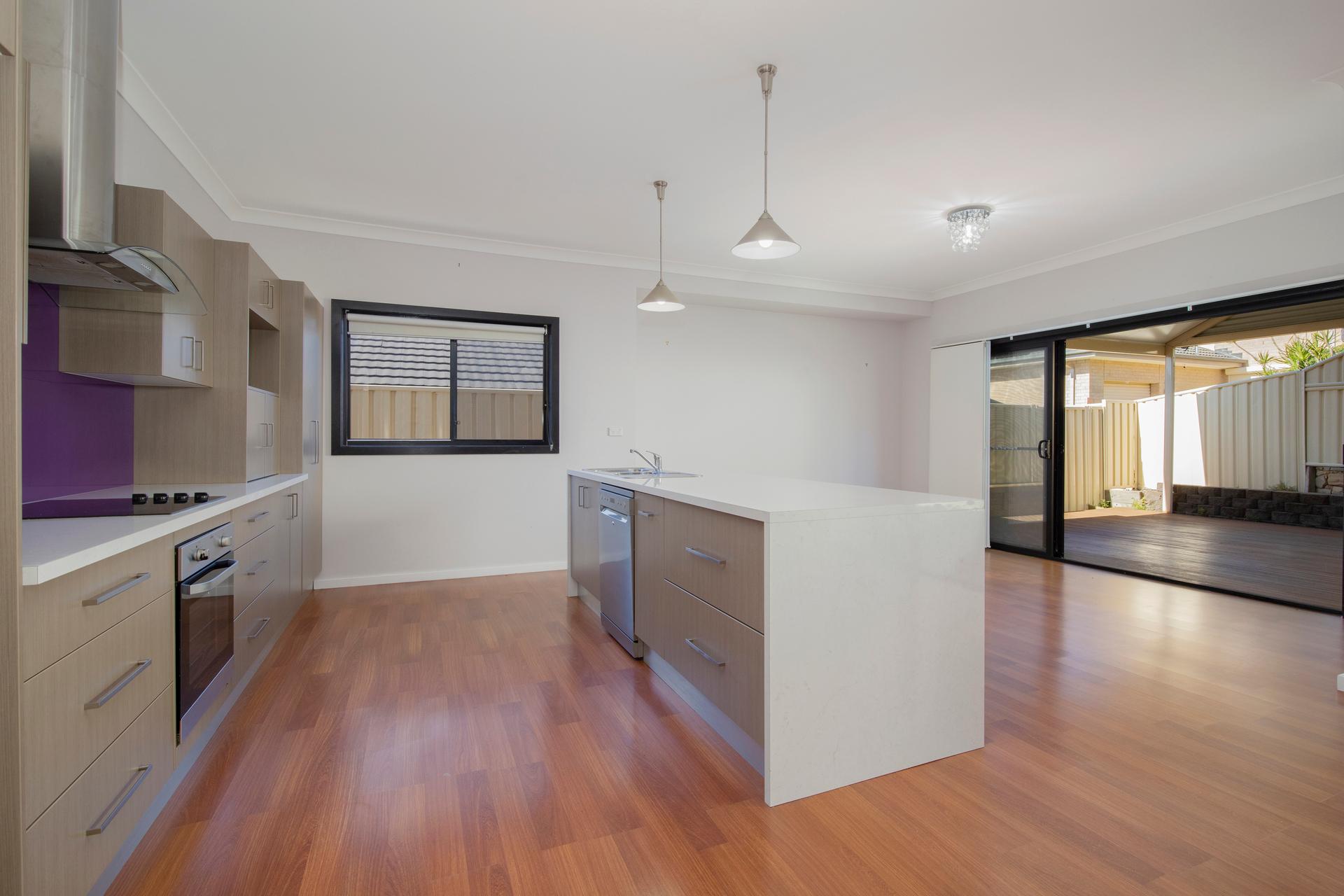 4 Saxon Street Cameron Park NSW