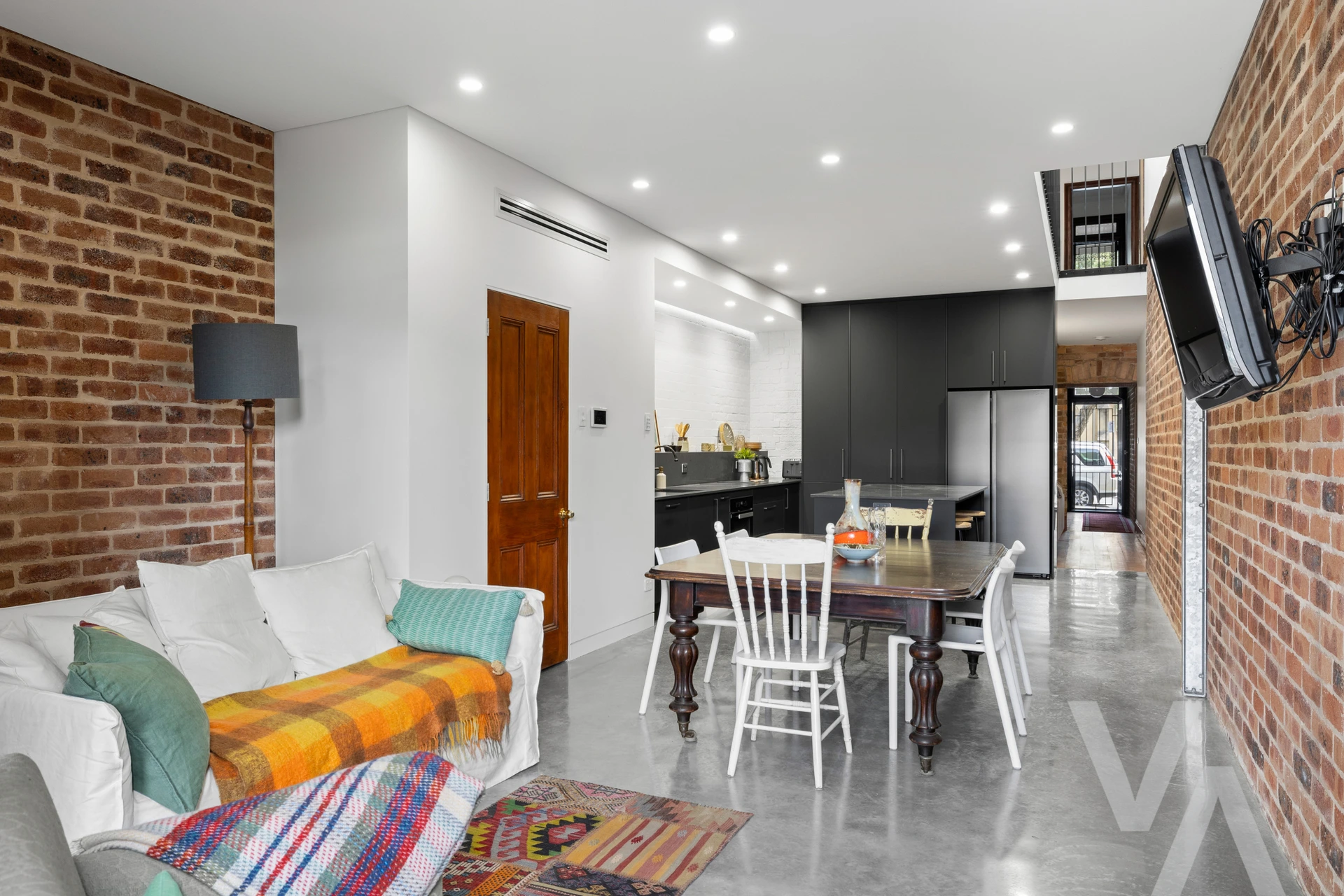 20 Parry Street Cooks Hill NSW