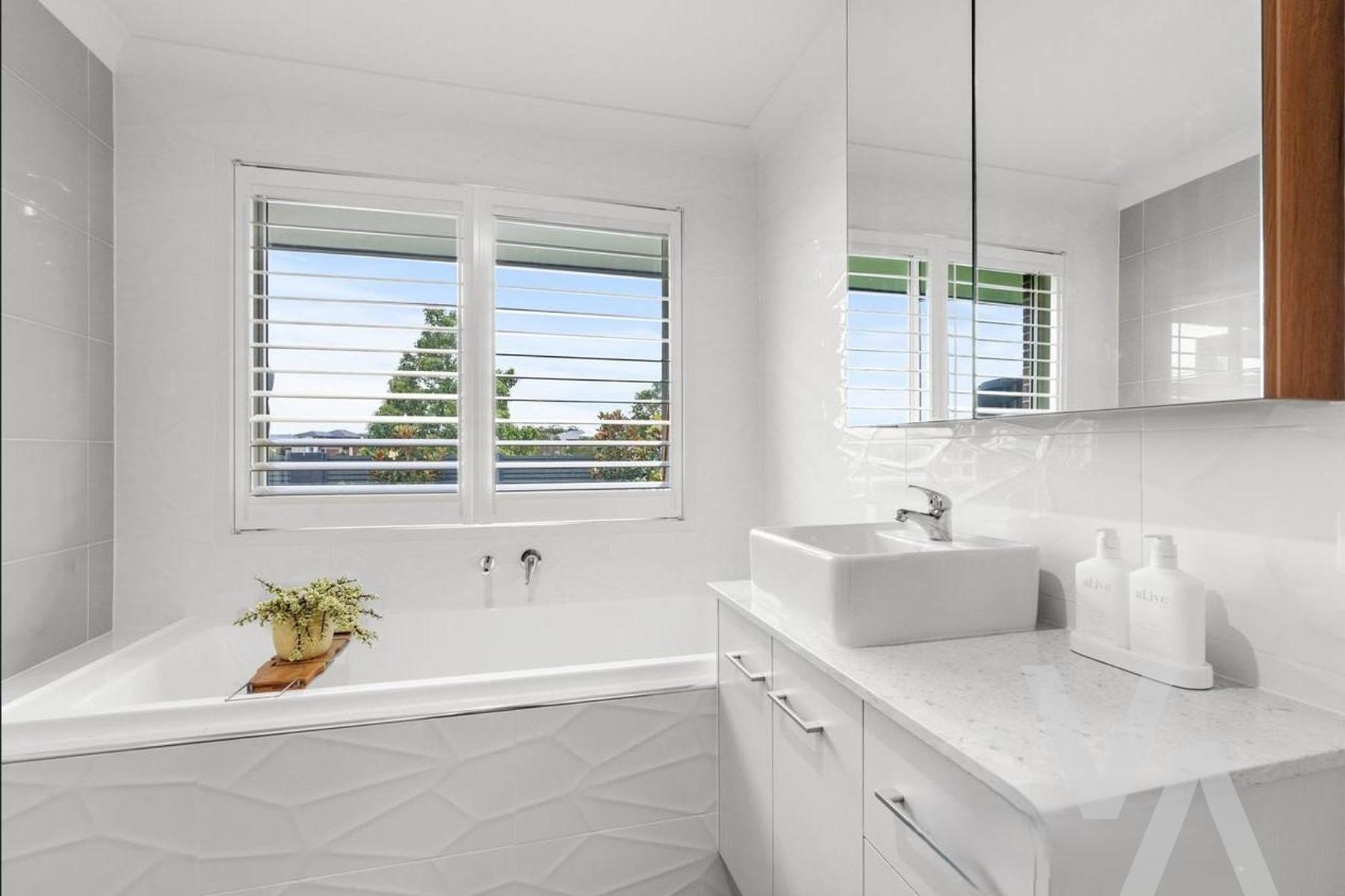 15 Kaiyin Street Fletcher NSW