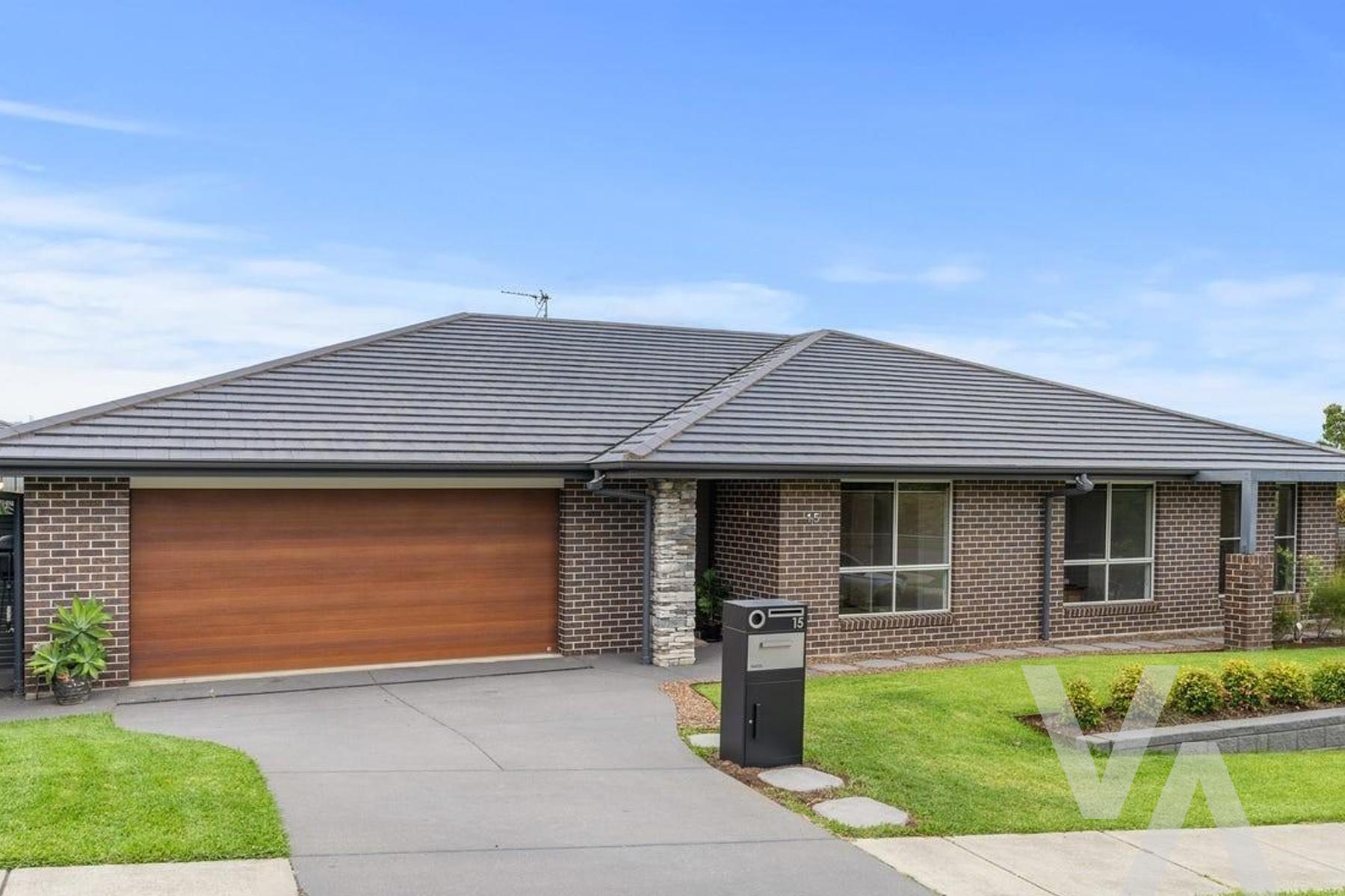 15 Kaiyin Street Fletcher NSW