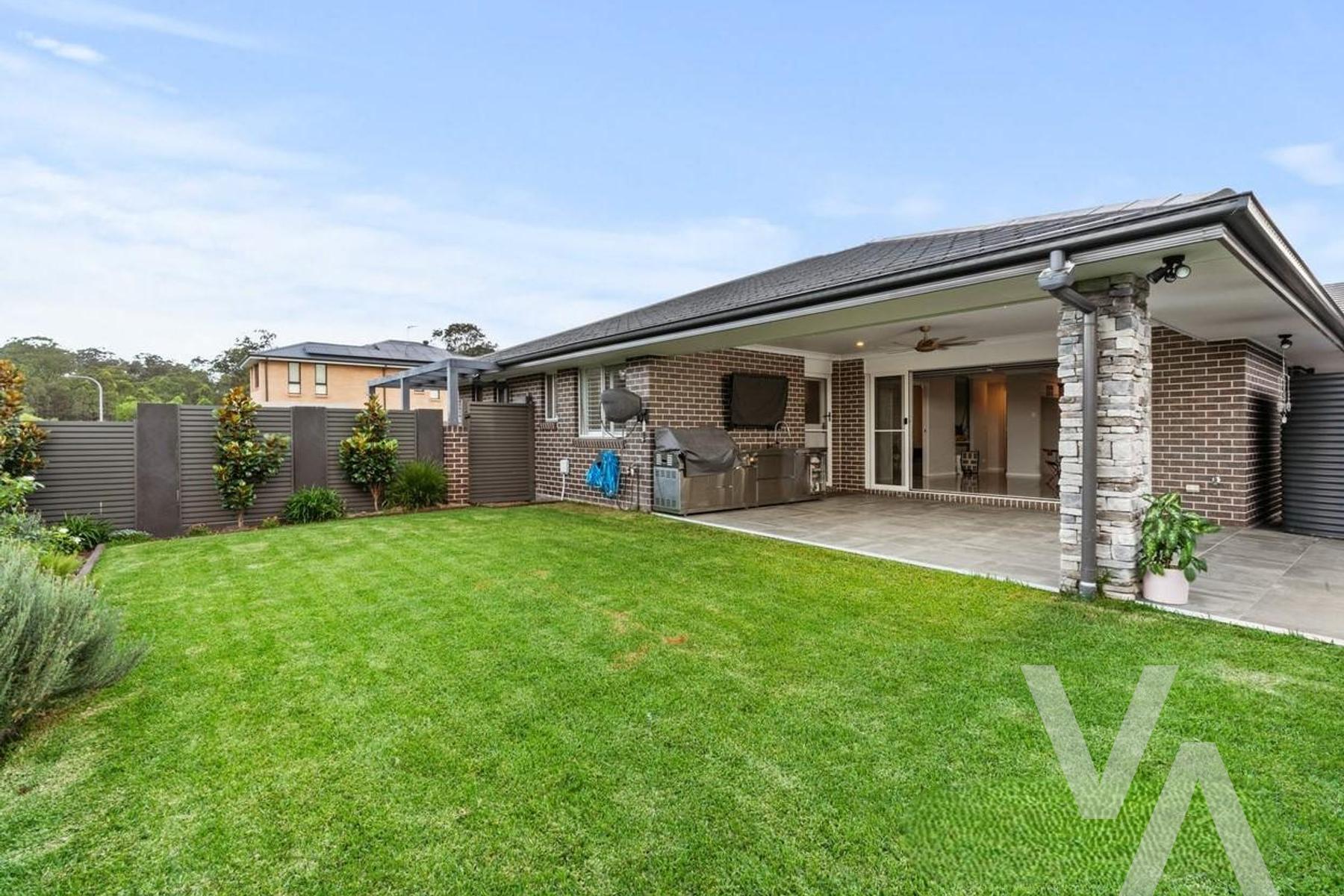 15 Kaiyin Street Fletcher NSW