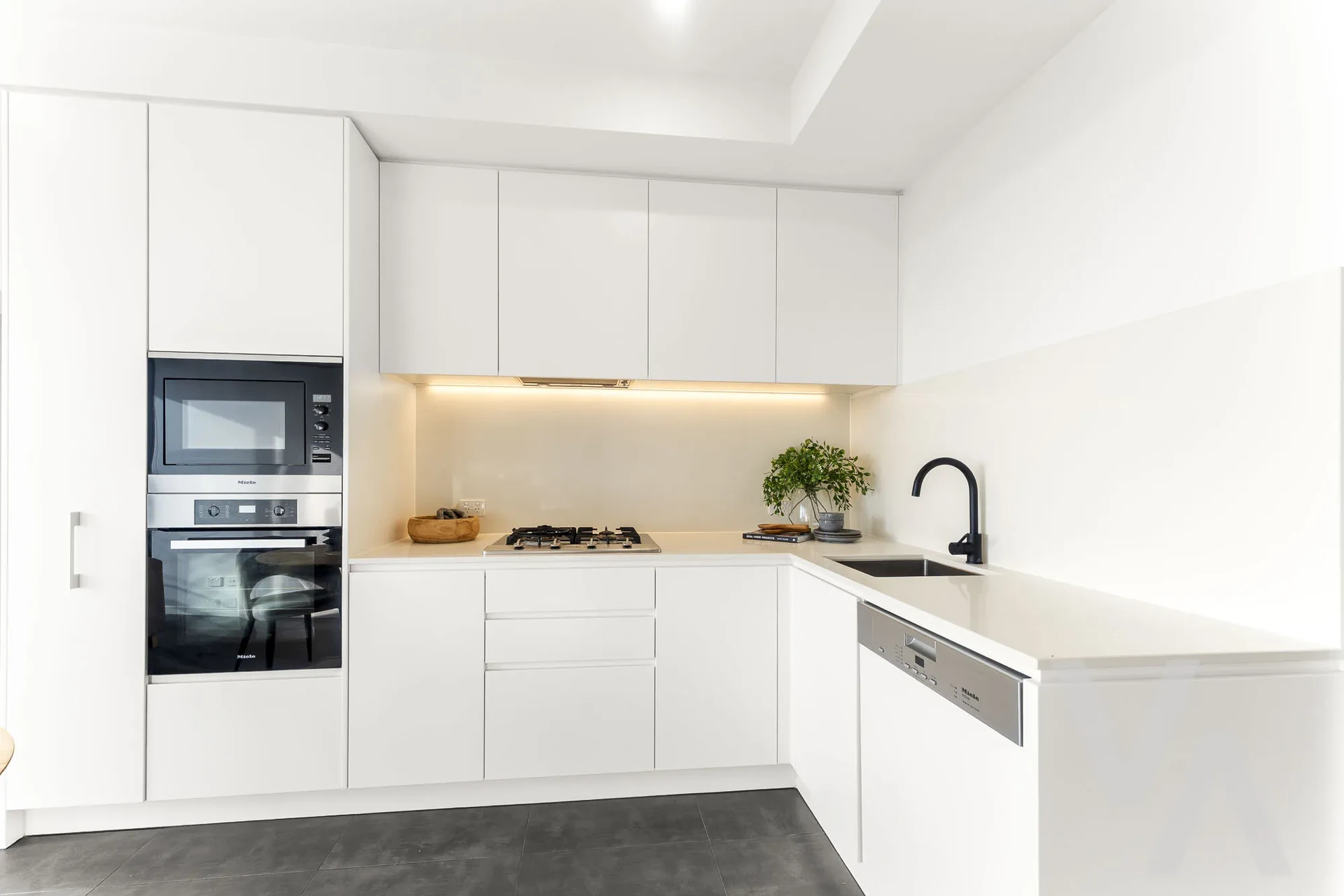 1002/466 King Street Newcastle West NSW