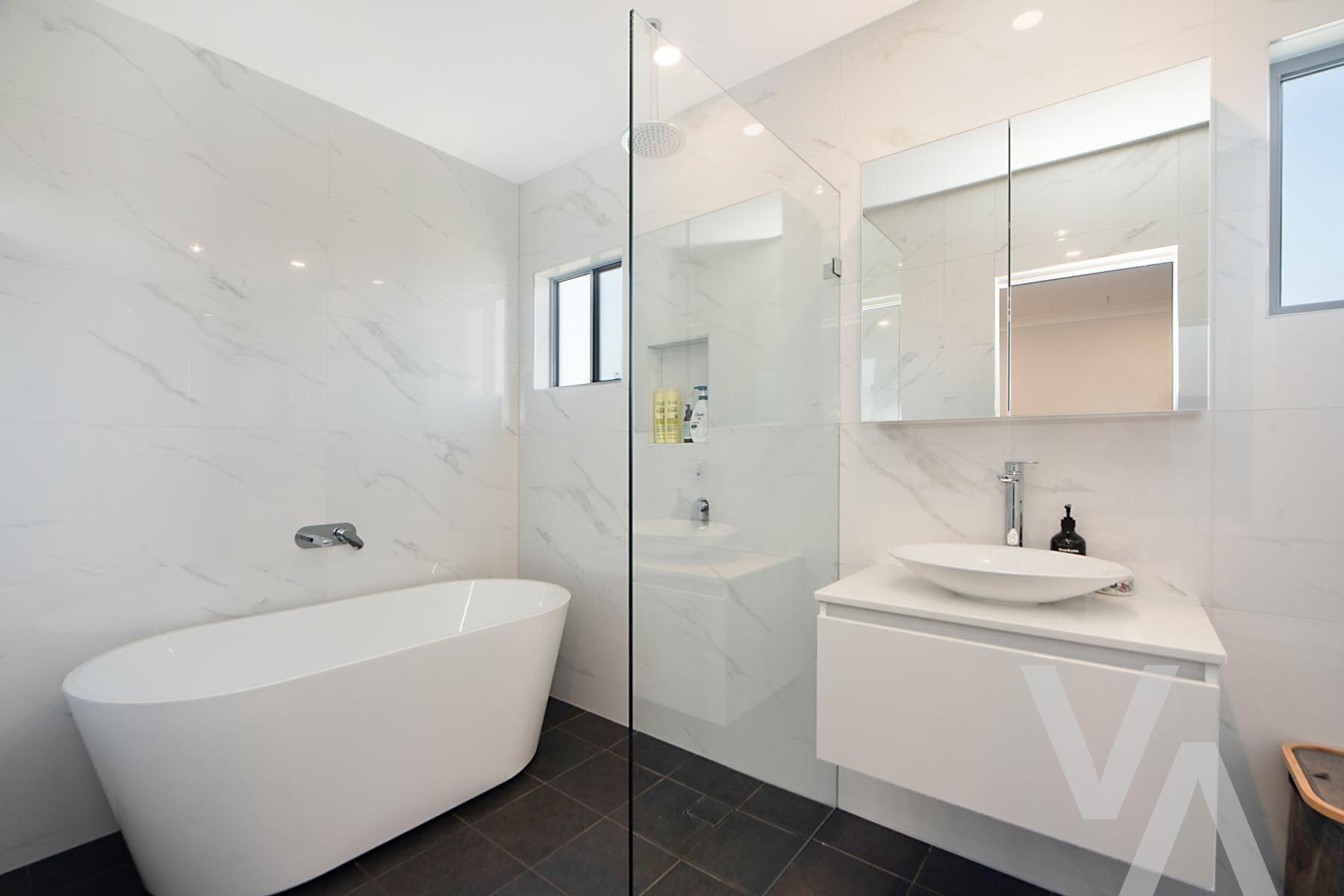 2/25 Queens Road New Lambton NSW