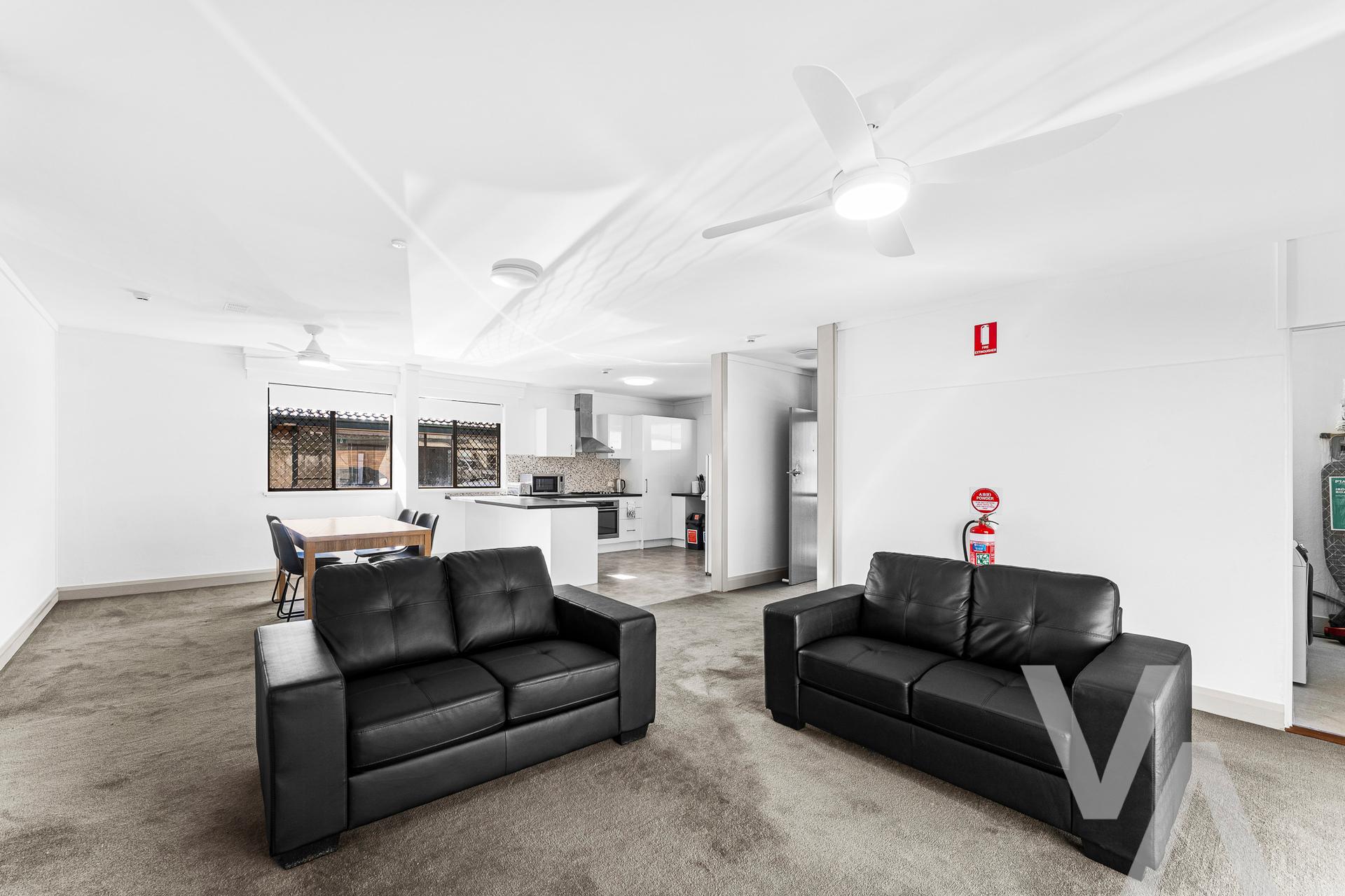 2/131 Crebert Street Mayfield NSW