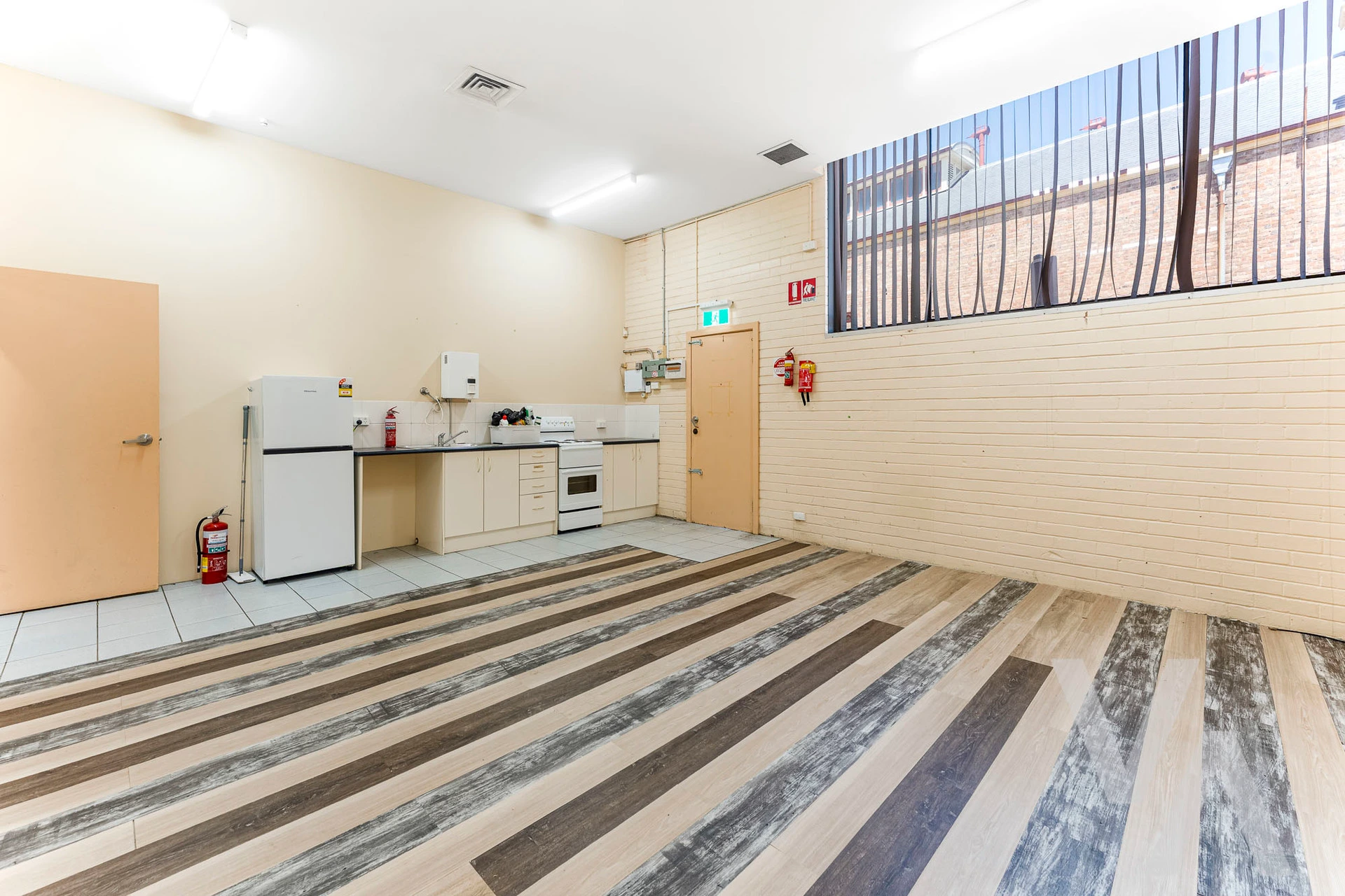 2/297-301 High Street Maitland NSW