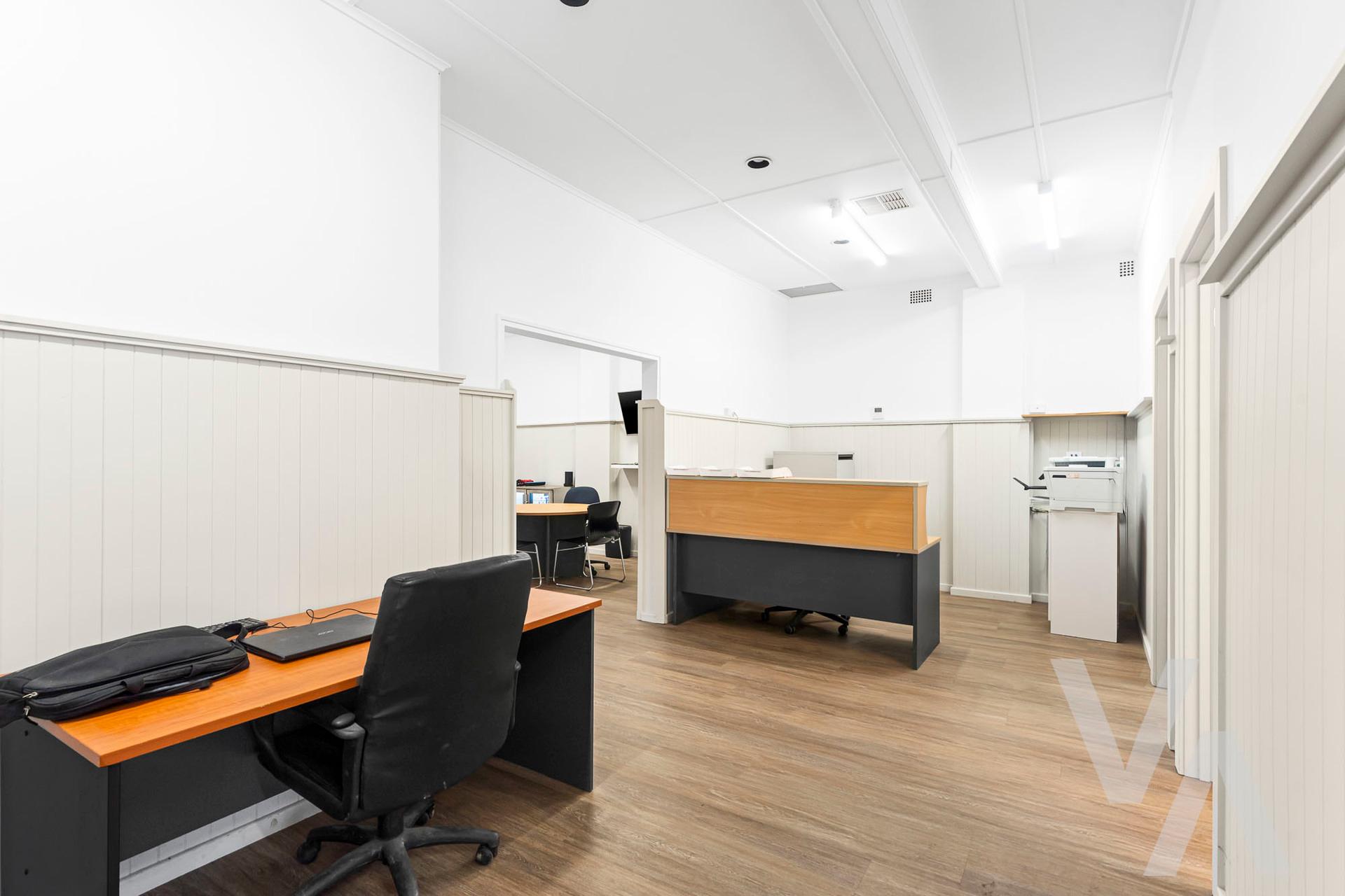 451 Pacific  Highway Belmont NSW