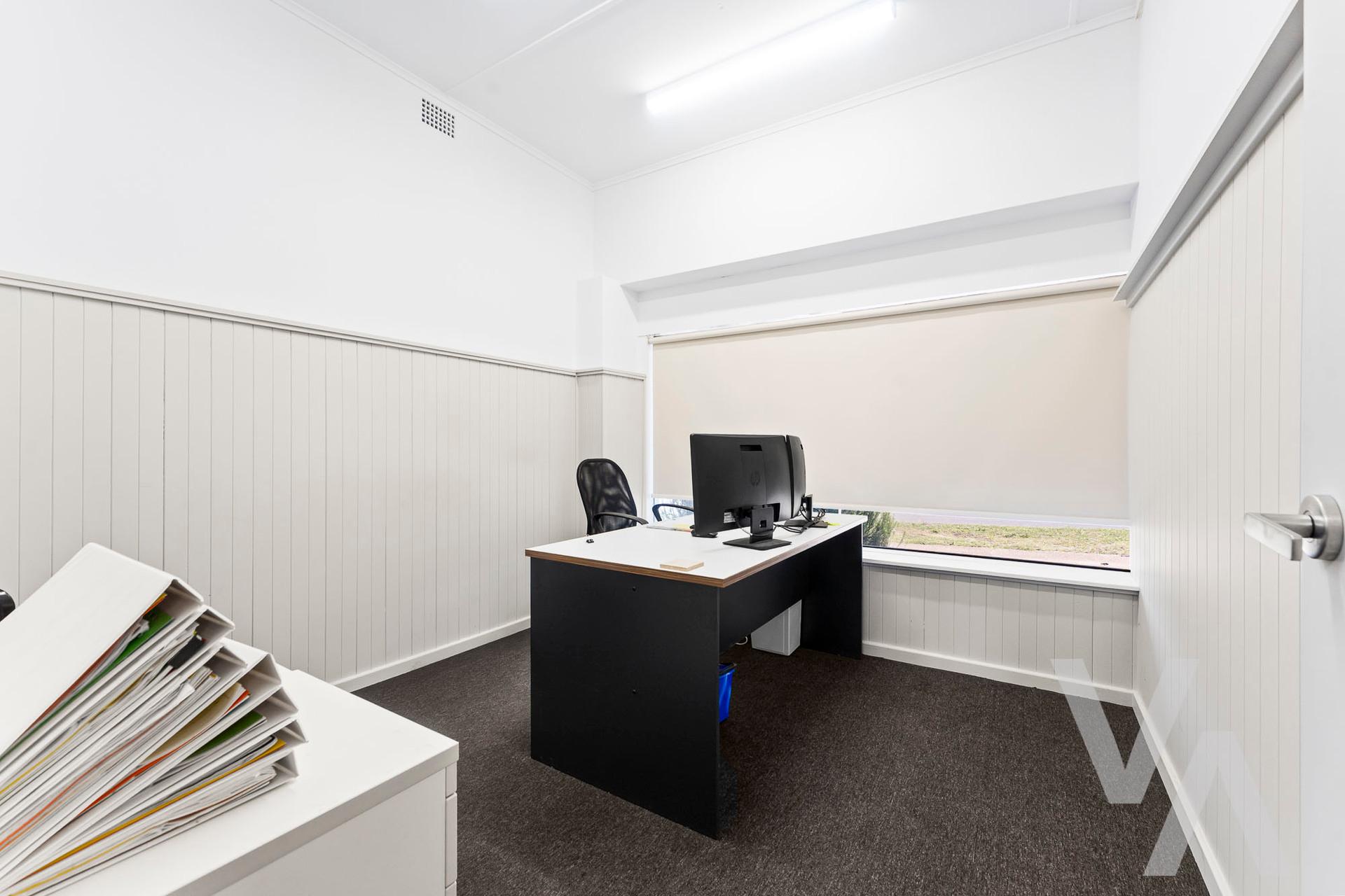 451 Pacific  Highway Belmont NSW