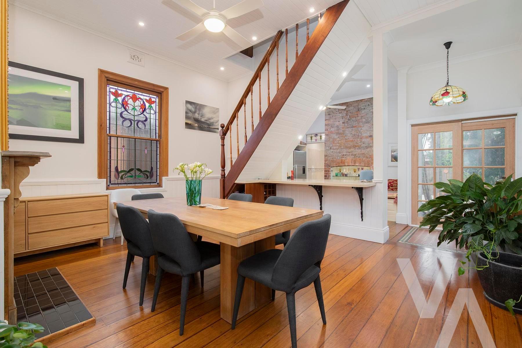 8 Lawson Street Hamilton NSW
