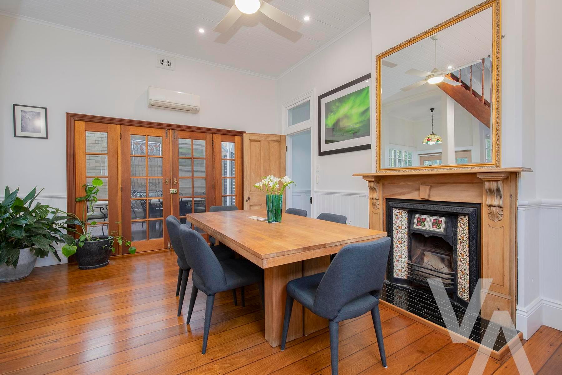 8 Lawson Street Hamilton NSW