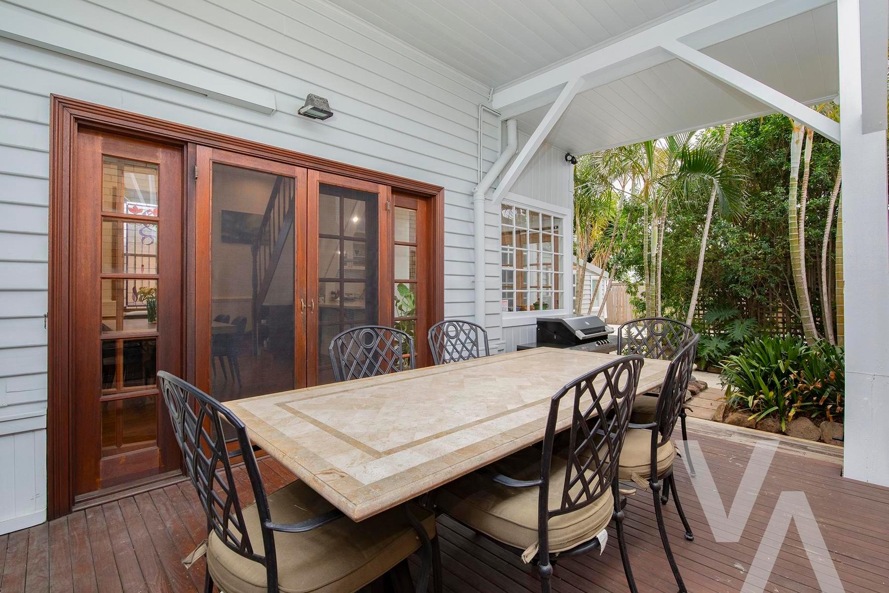 8 Lawson Street Hamilton NSW