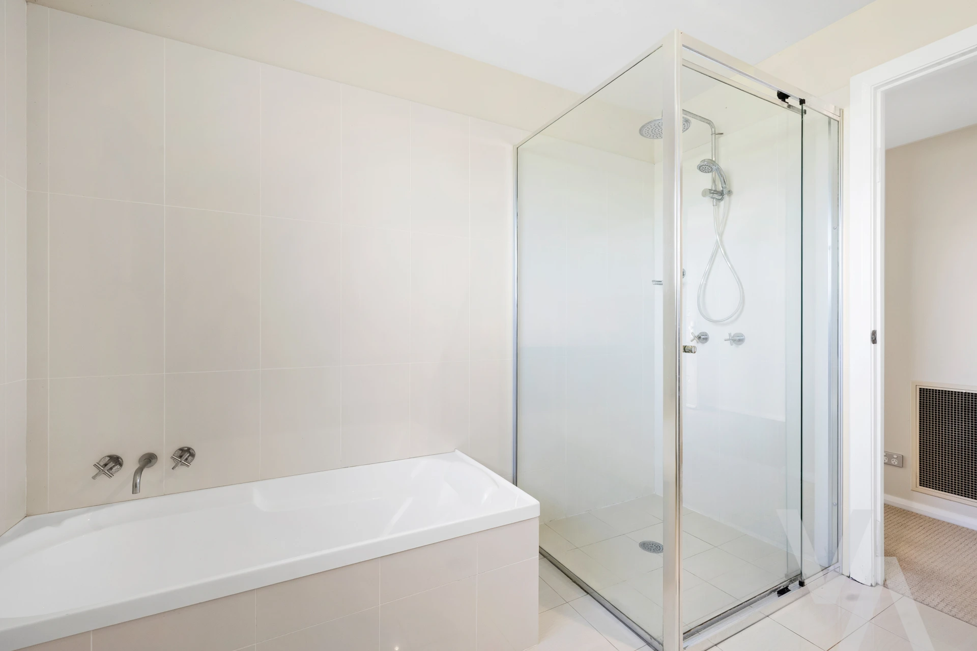 2/58 Thompson Road Speers Point NSW