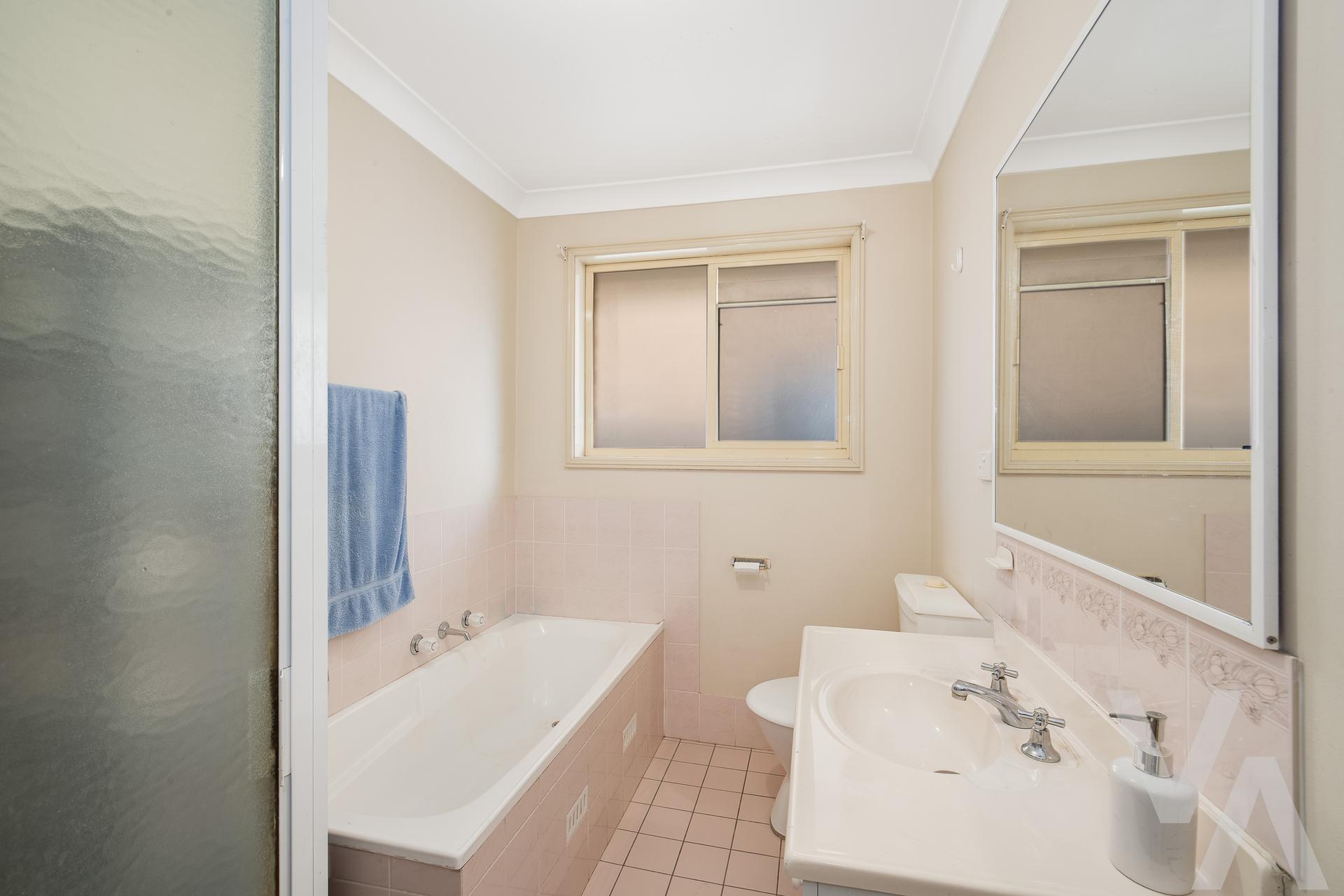 Unit 1/23 Avenue Of The Allies  Tanilba Bay NSW