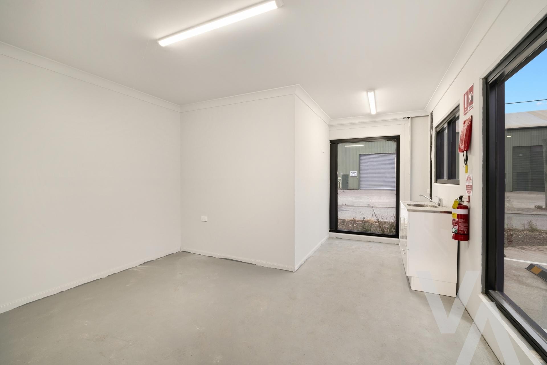 Unit 4/11 Kyle  Street Rutherford NSW
