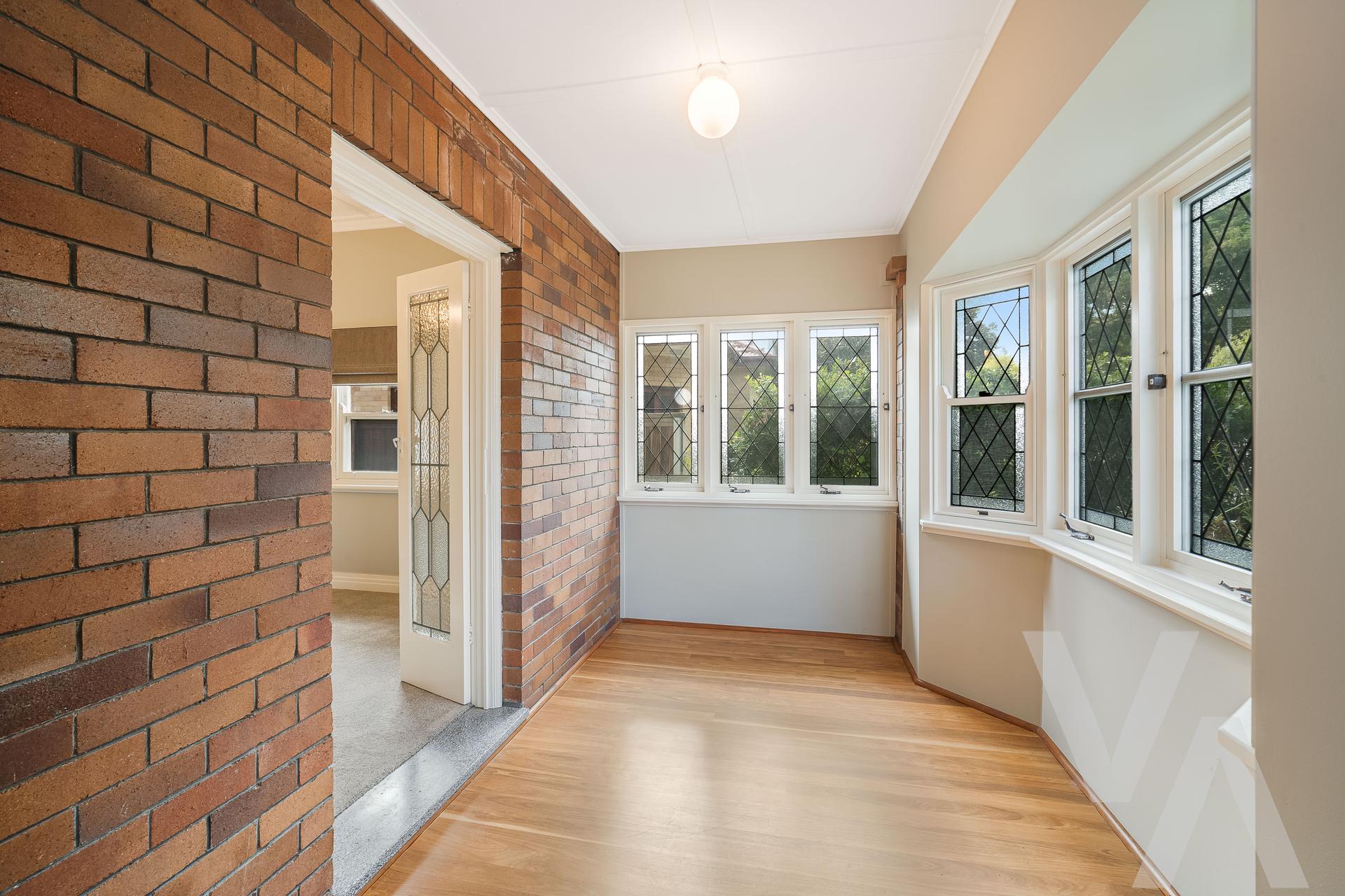 11 Dumaresq Street Hamilton South NSW