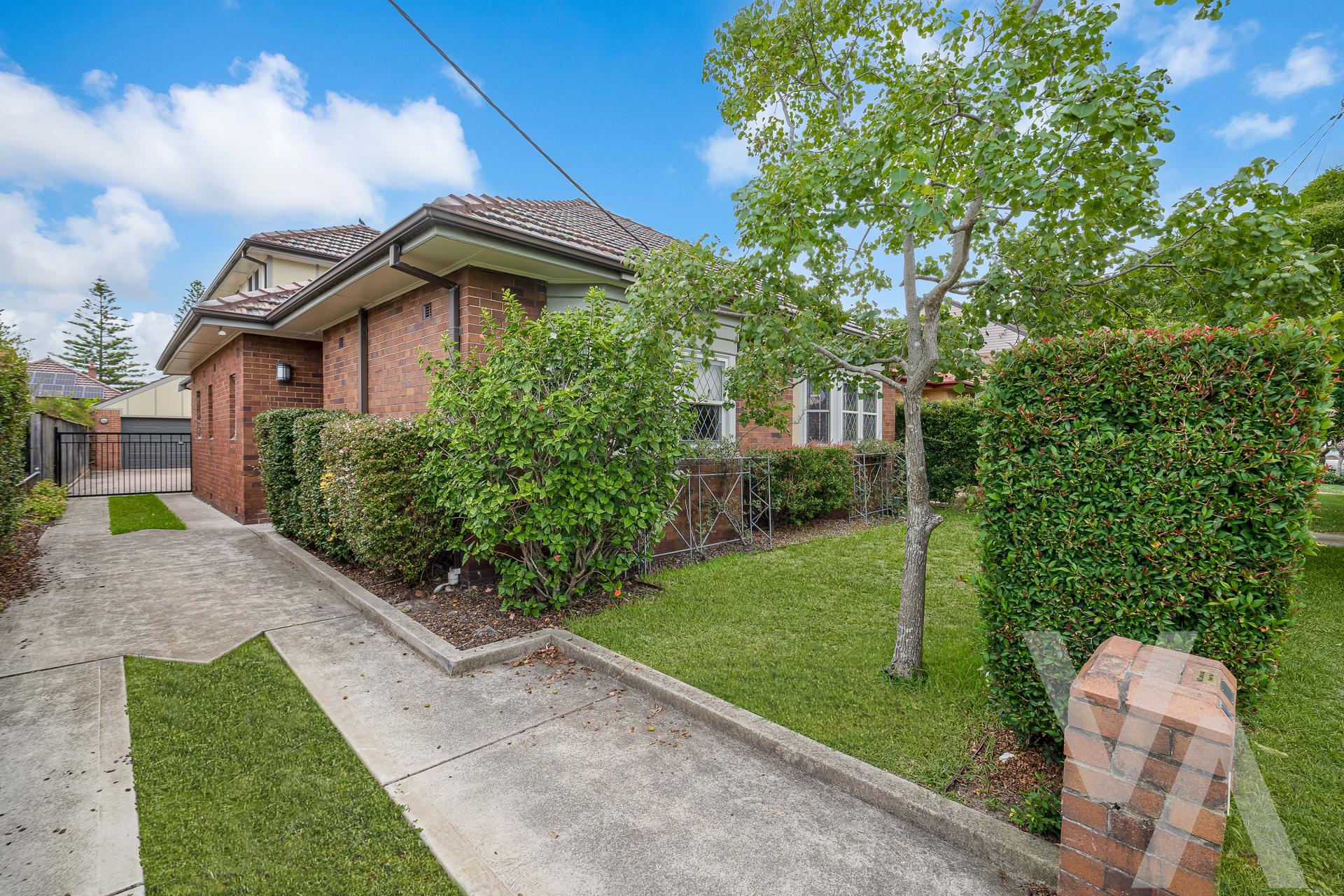 11 Dumaresq Street Hamilton South NSW