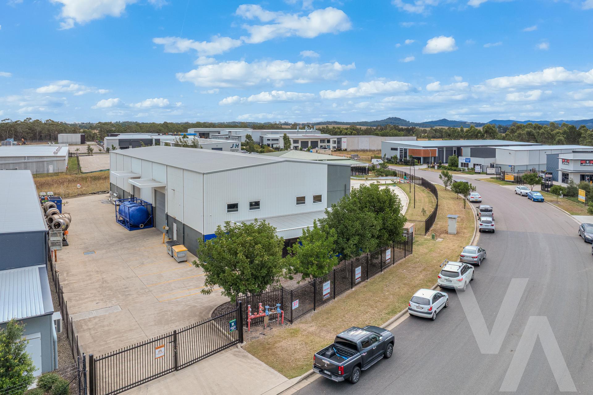37 Spitfire Place Rutherford NSW
