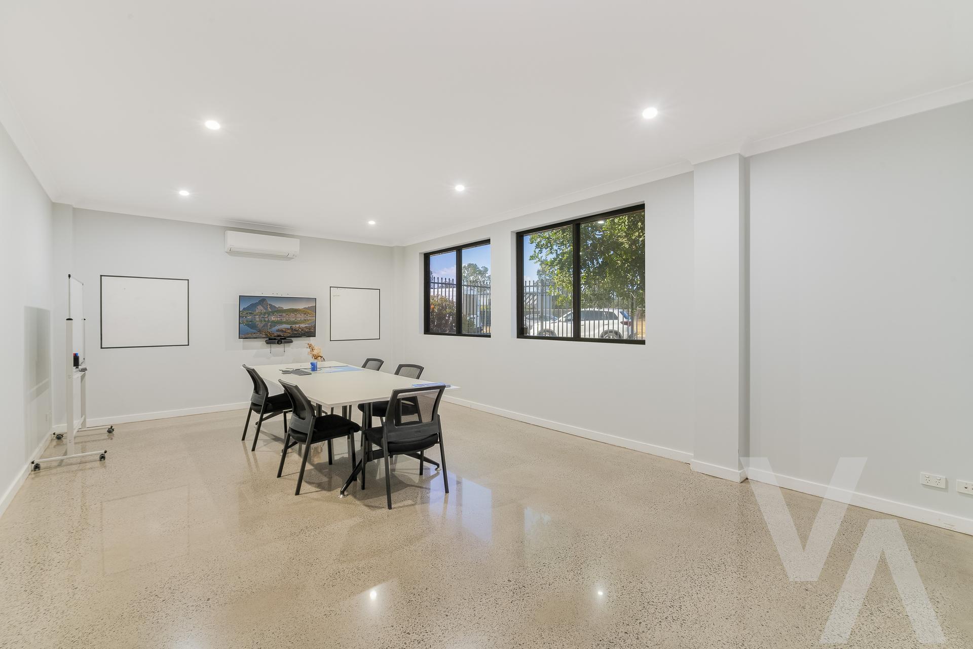 37 Spitfire Place Rutherford NSW