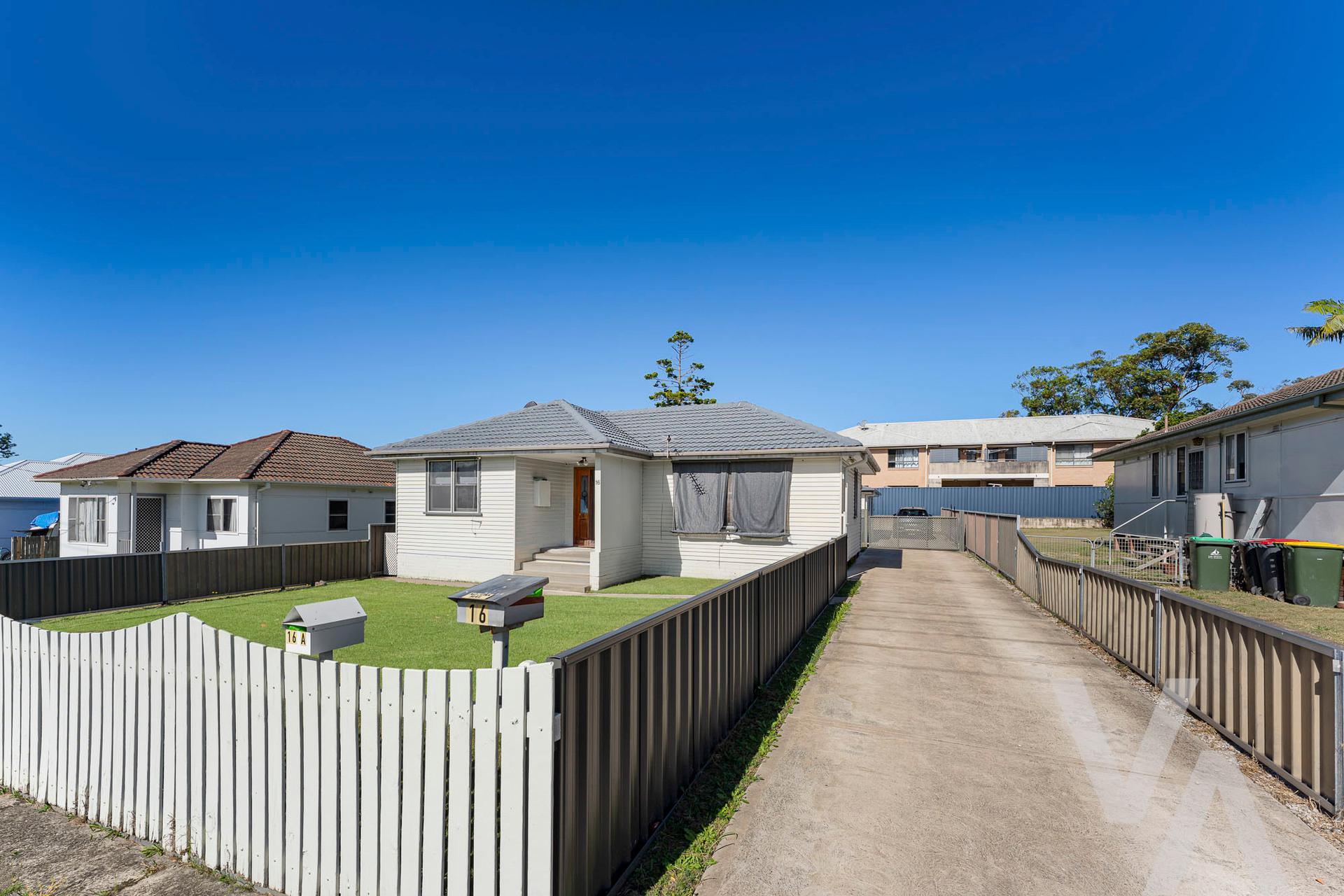 16 &16a Cherry Street Windale NSW