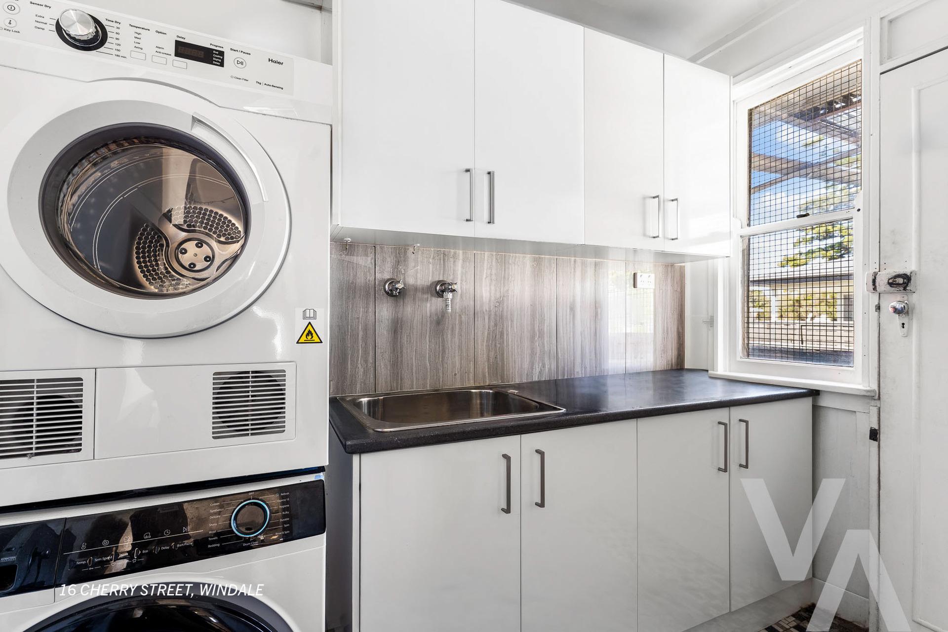 16 &16a Cherry Street Windale NSW