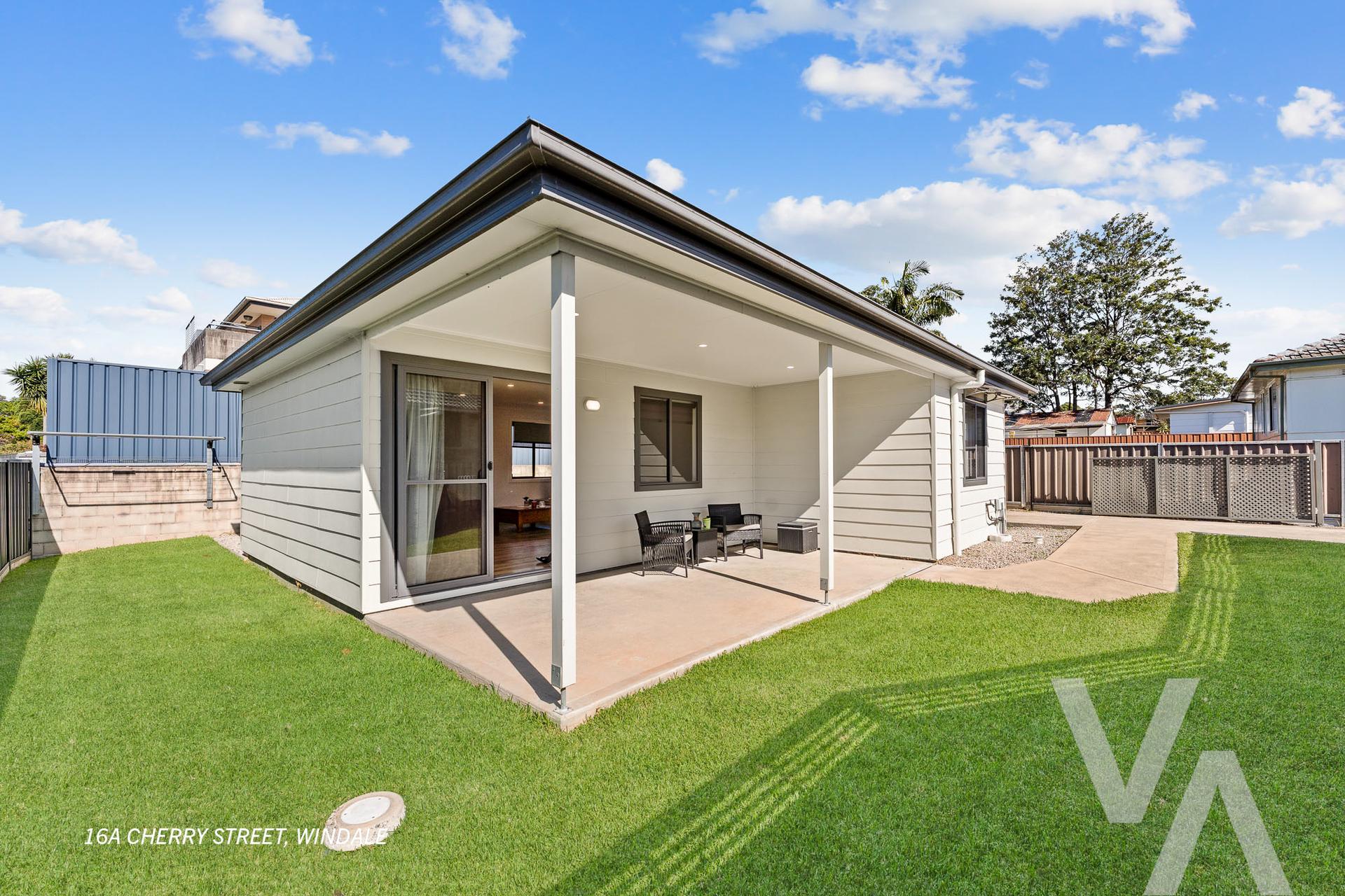 16 &16a Cherry Street Windale NSW