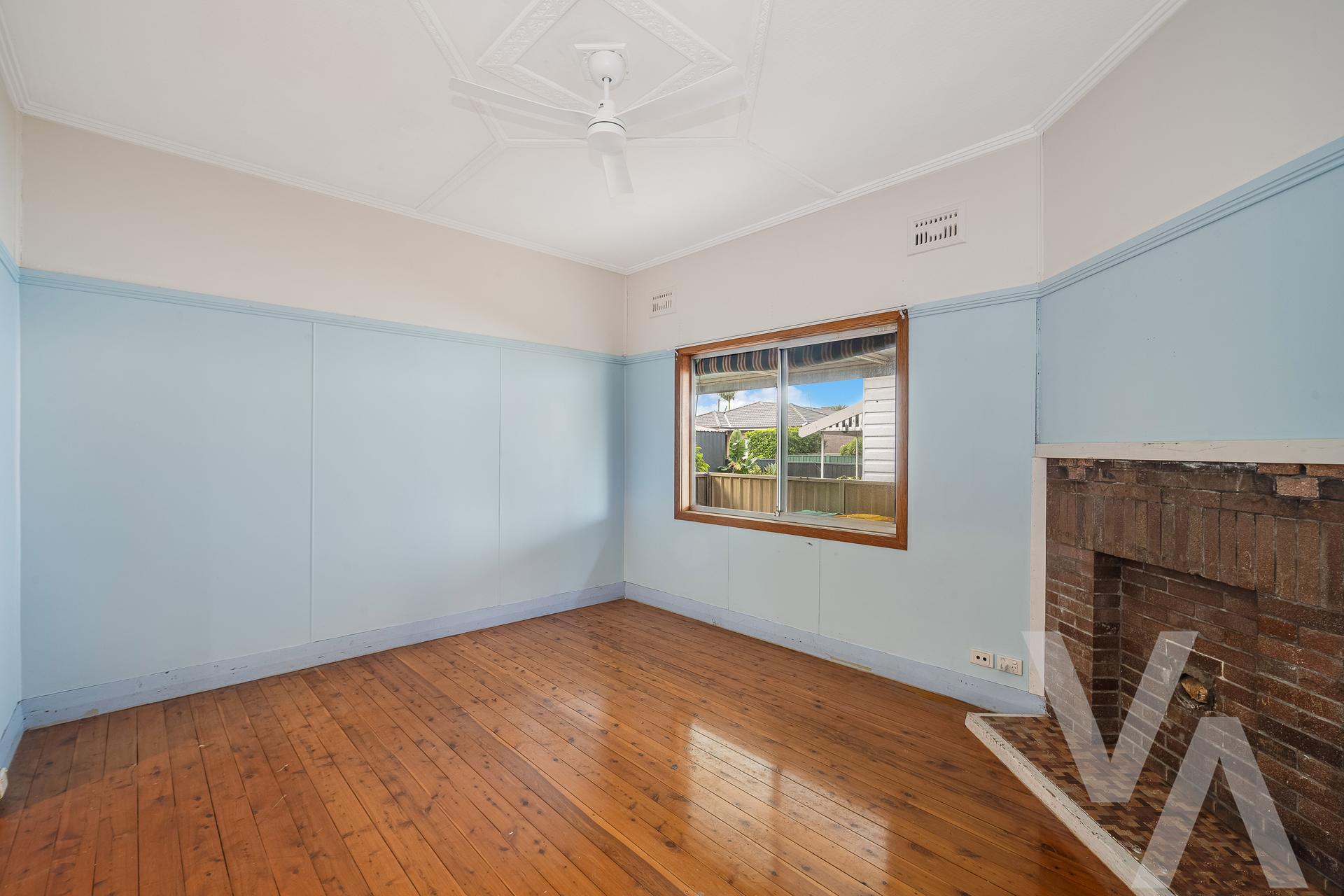 27 Cowper  Street Carrington NSW