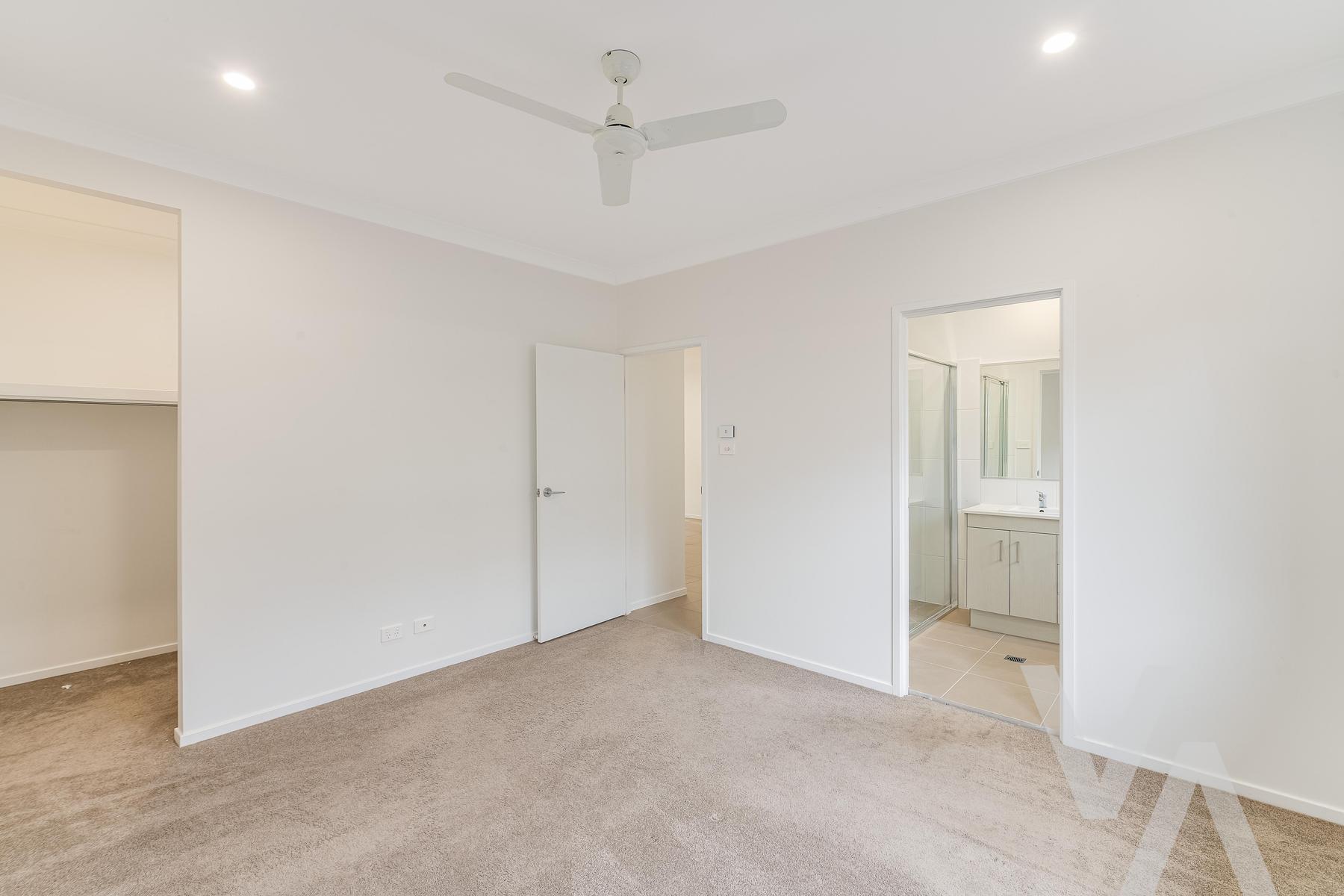 6 Wirrinti  Street Fletcher NSW