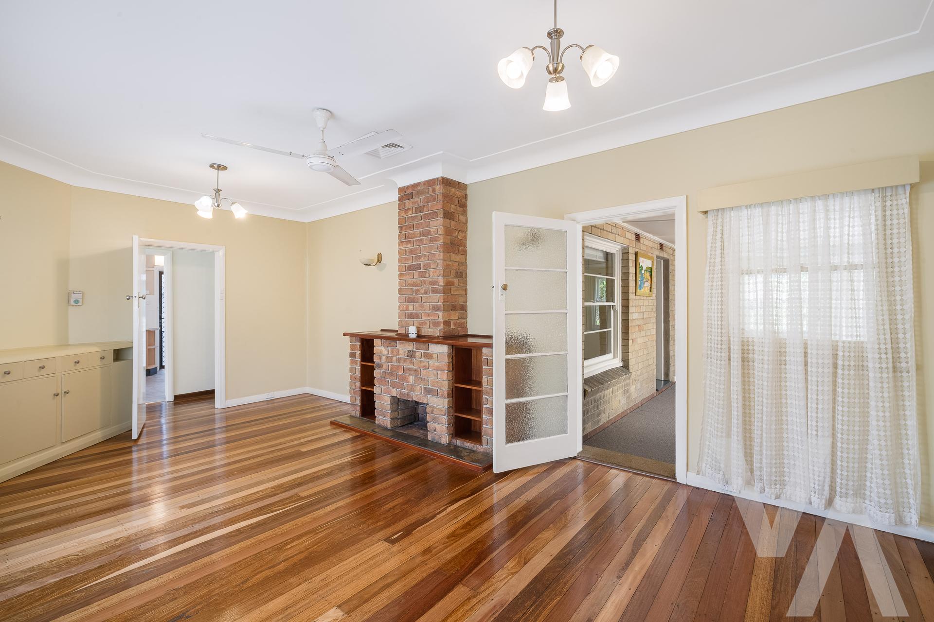 69 Railway Street Cooks Hill NSW