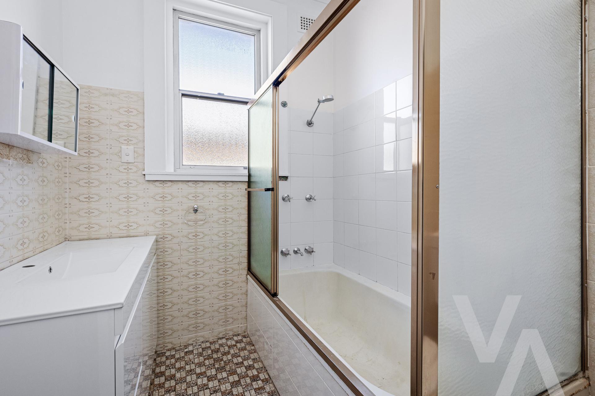 1/340 Brunker Road Adamstown NSW