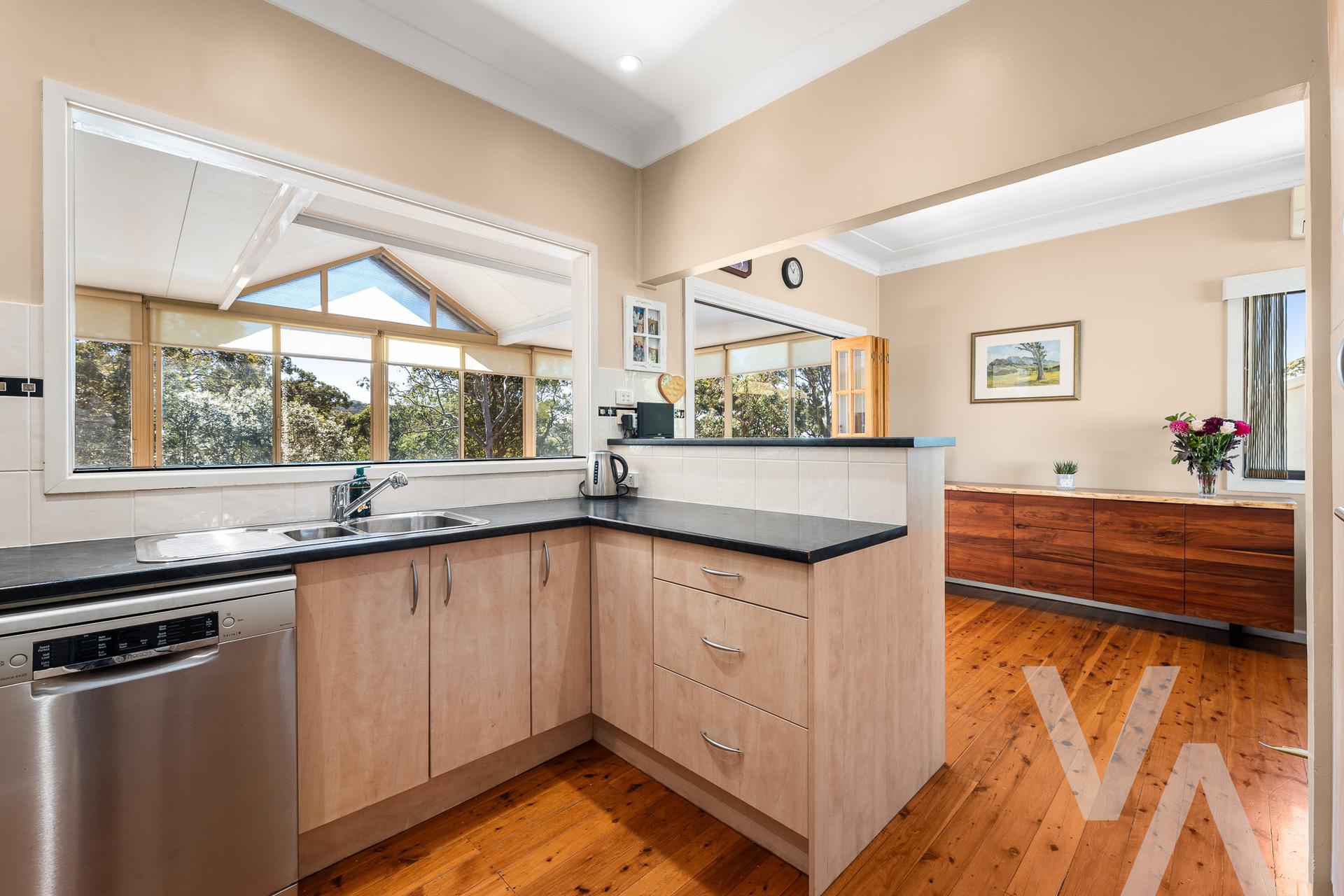 24 Deborah Street Kotara South NSW