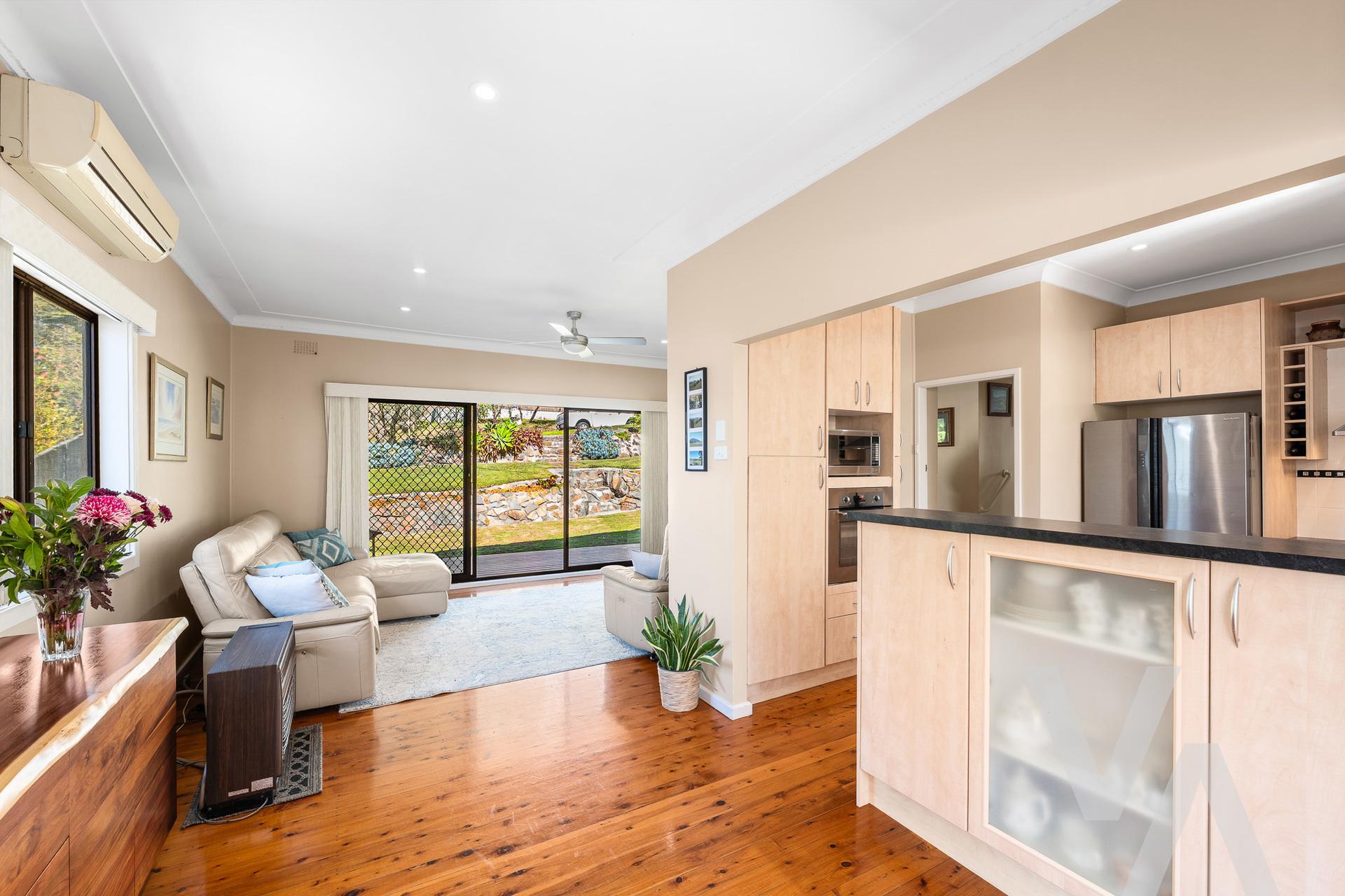 24 Deborah Street Kotara South NSW