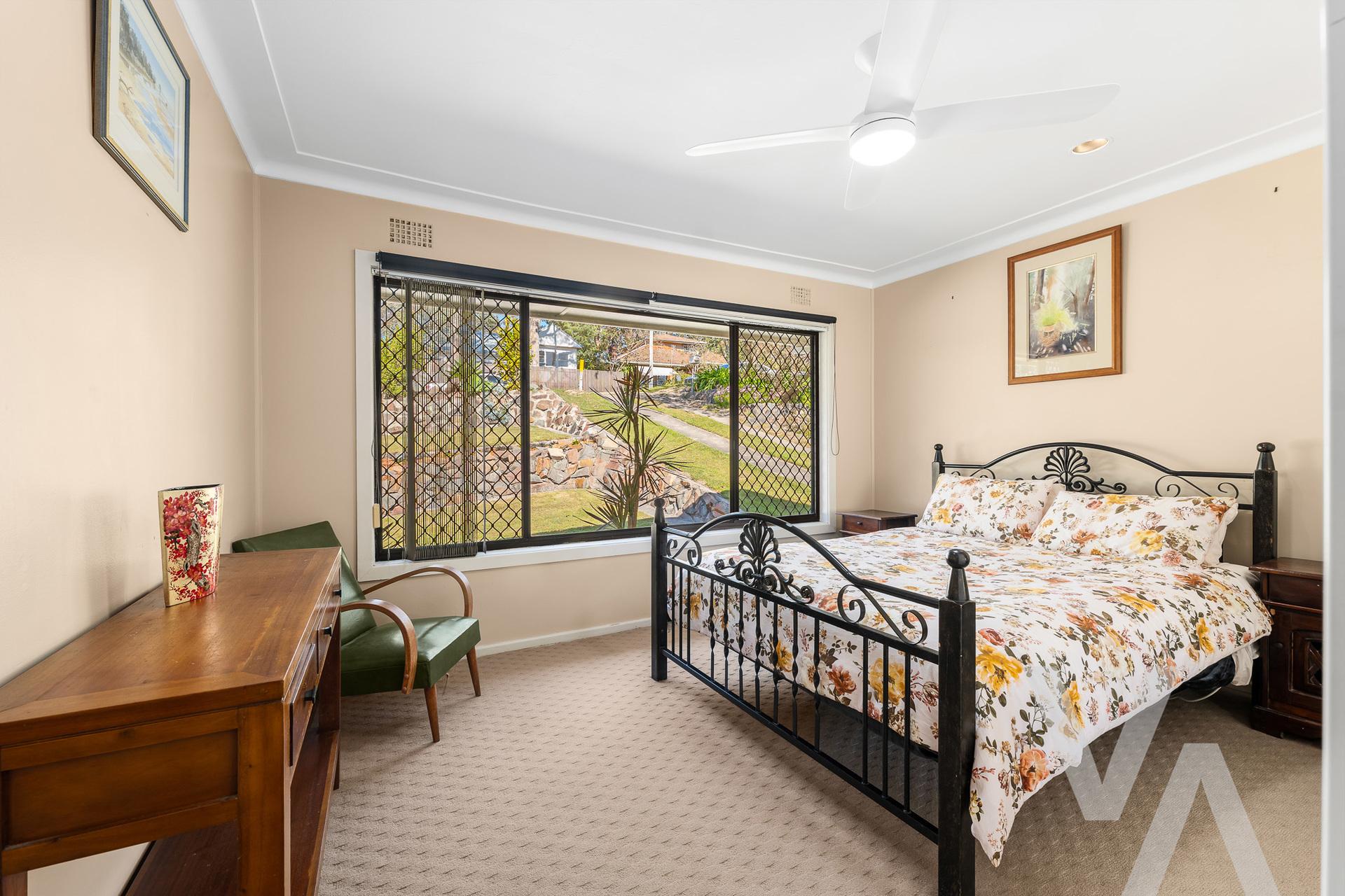 24 Deborah Street Kotara South NSW