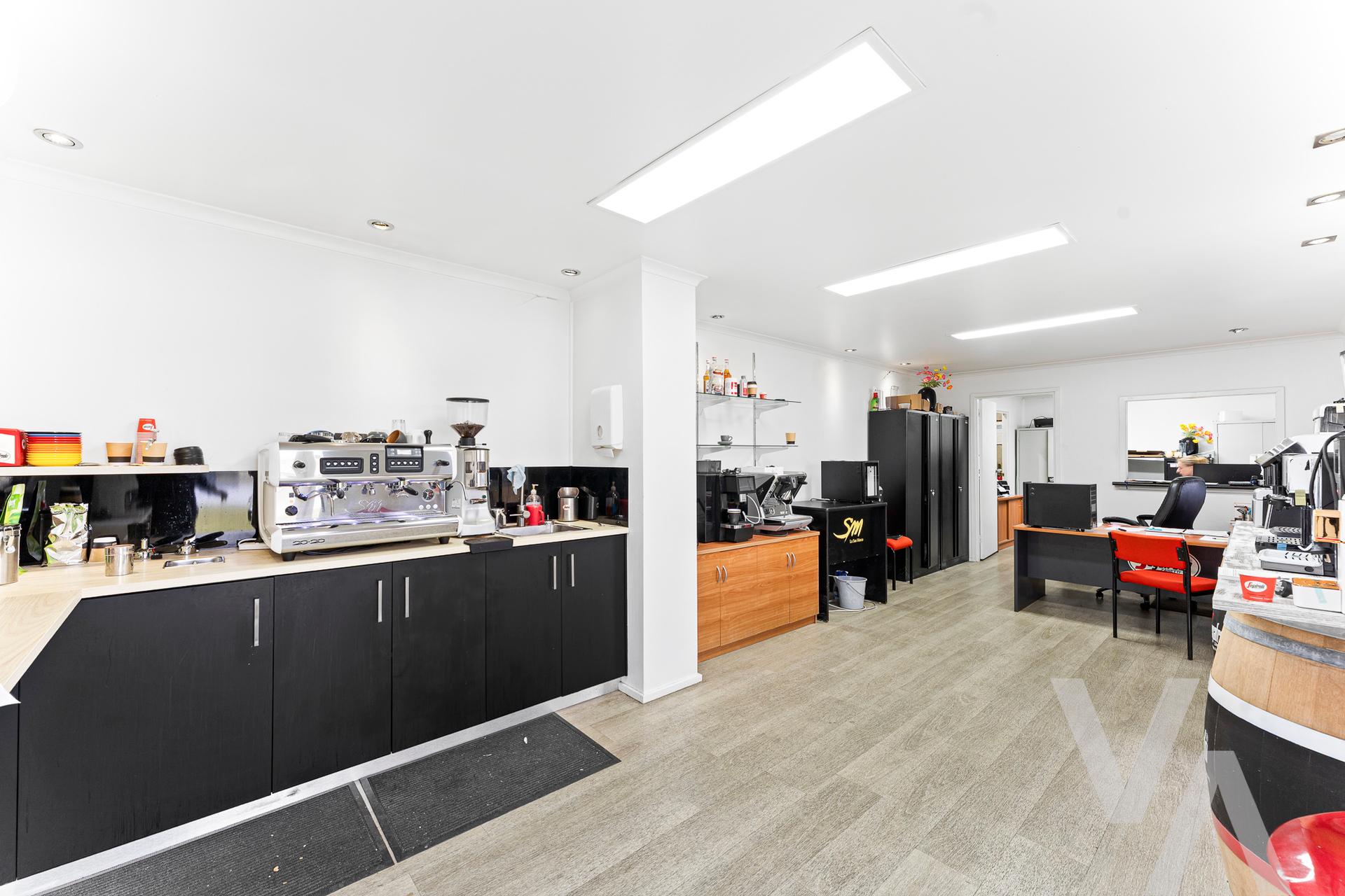 1&2/29 Groves Road Bennetts Green NSW