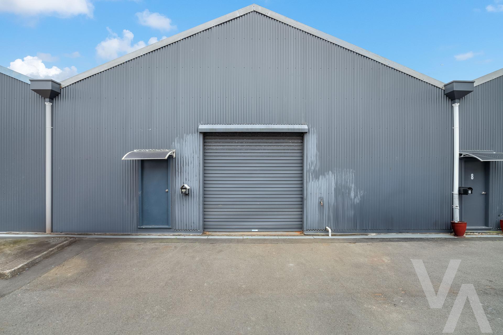7 & 8/10 William  Street Adamstown NSW