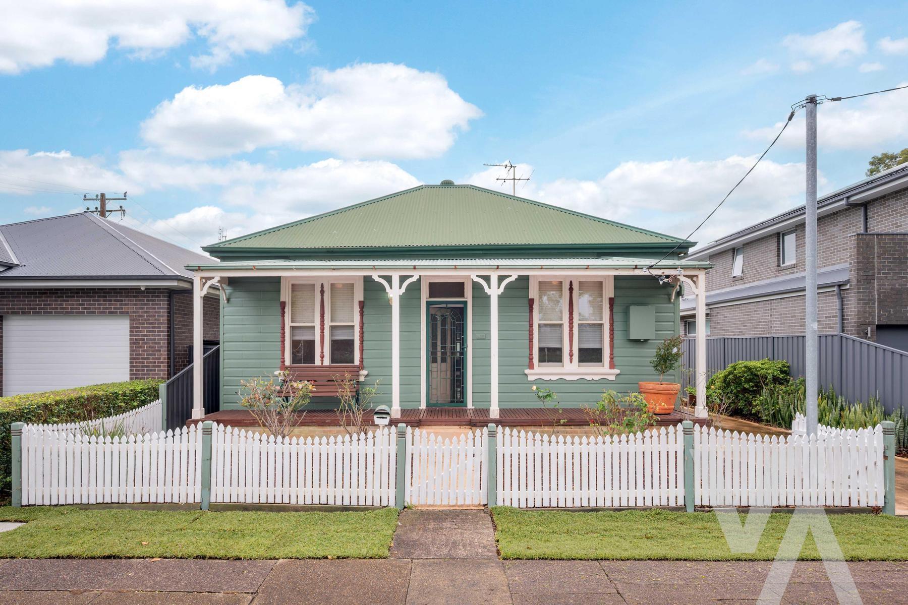 126 Lindsay Street Hamilton NSW