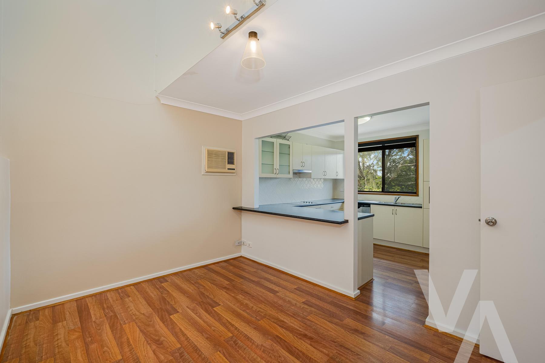 10/17 Campbell Street Warners Bay NSW