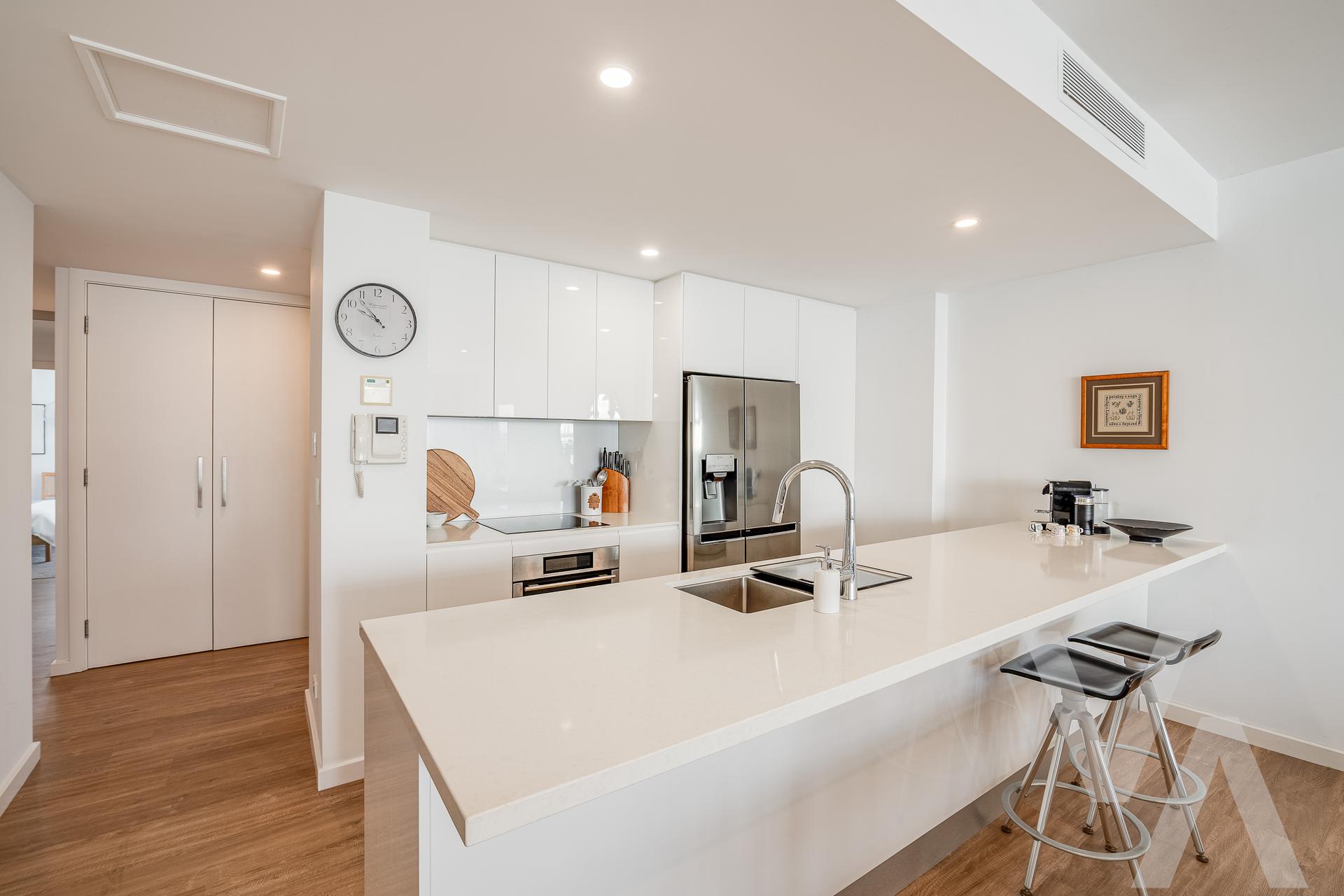 e301/3a Honeysuckle Drive Newcastle NSW