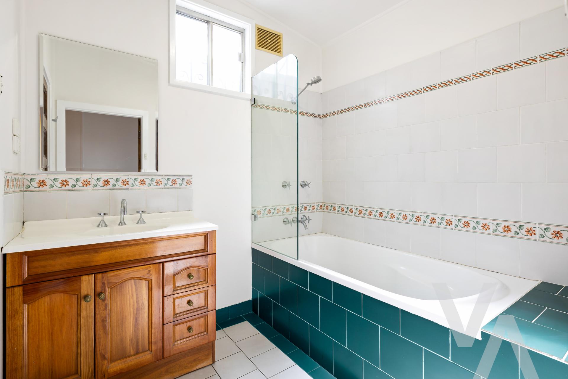 39 Emerald  Street Hamilton North NSW