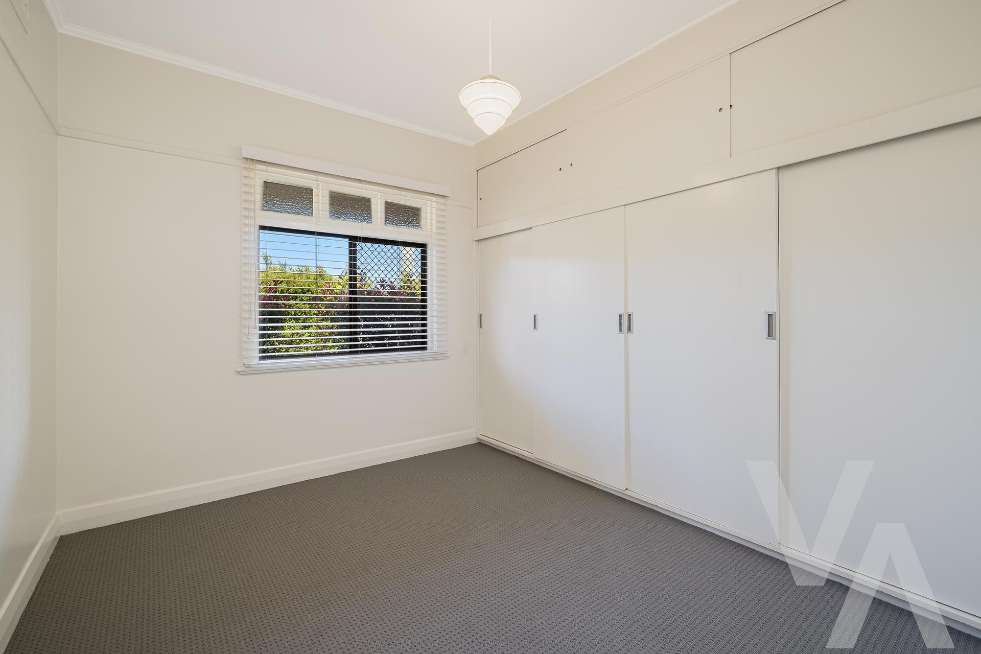 2/340 Brunker  Road Adamstown NSW