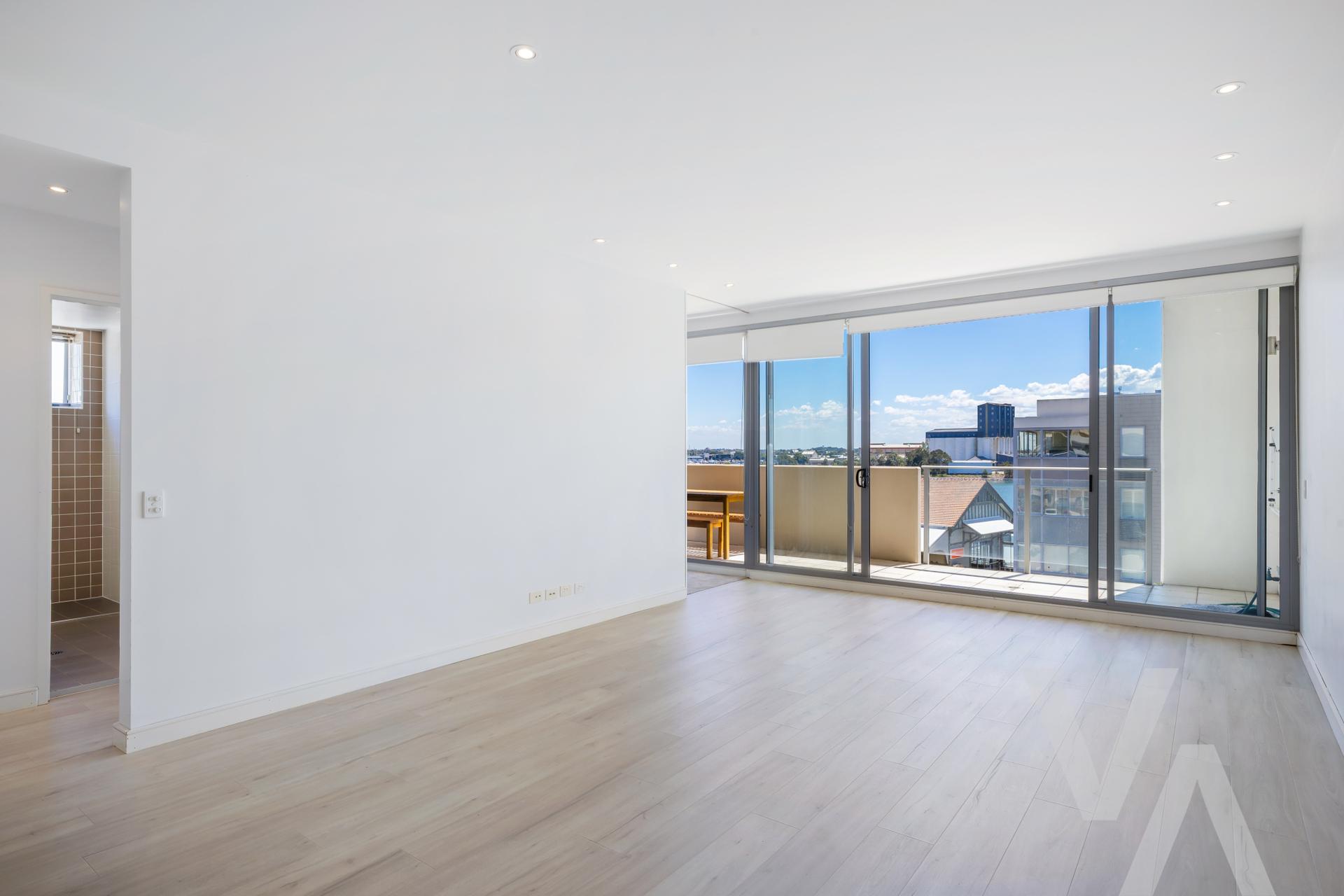 408/4 Honeysuckle Drive Newcastle NSW